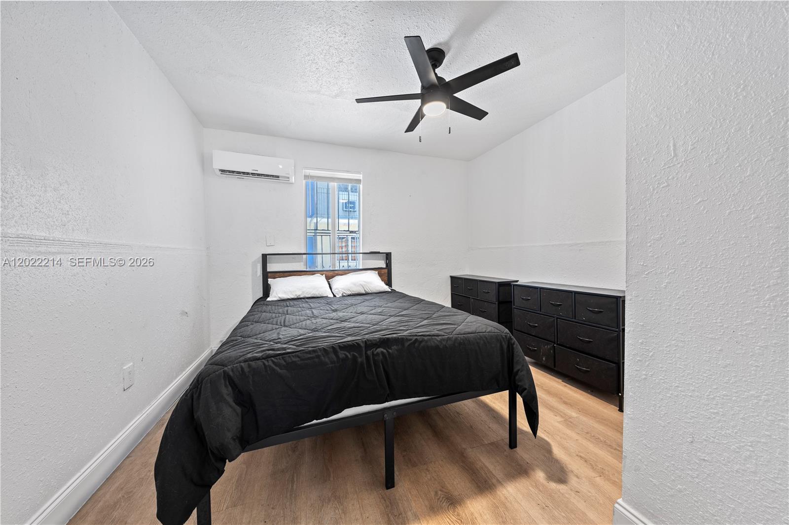   /   sq. ft. $ 2026-05-19 0 Photo