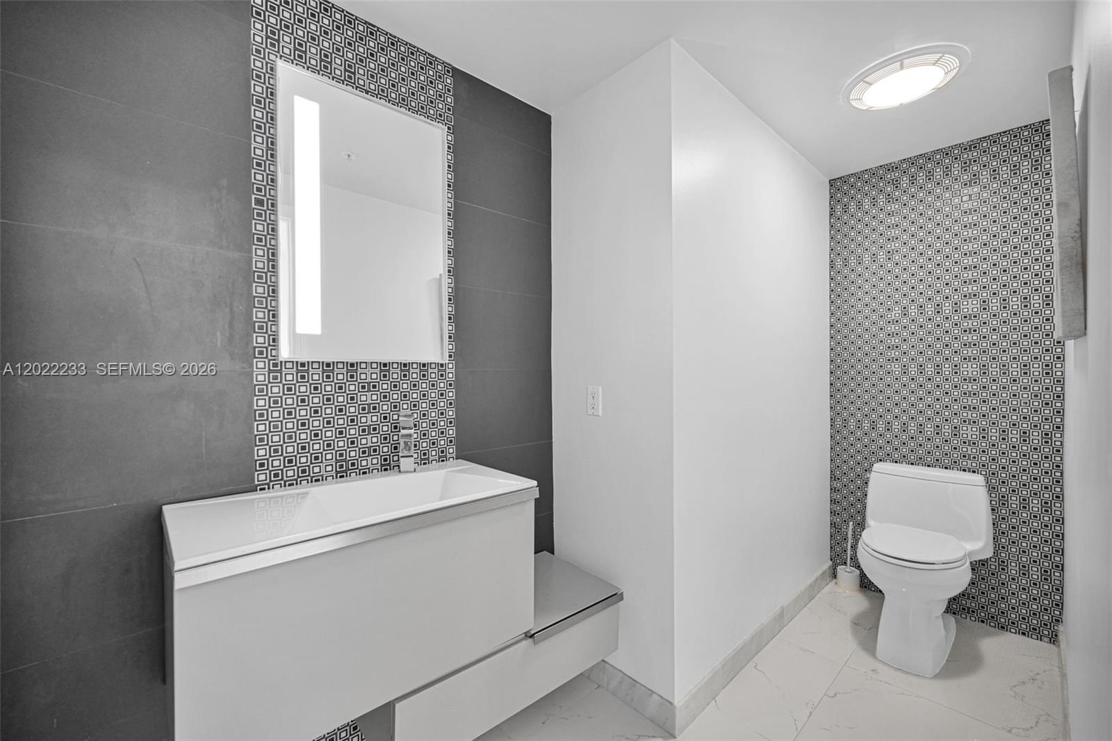 Photo of 6001 Ocean Dr #1203, Hollywood, Florida, 33019 -