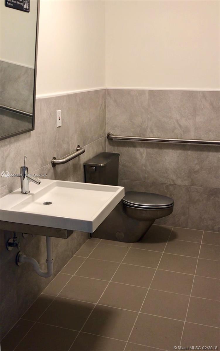 See details #2326 / sq. ft. $ 2026-05-19 0 Photo