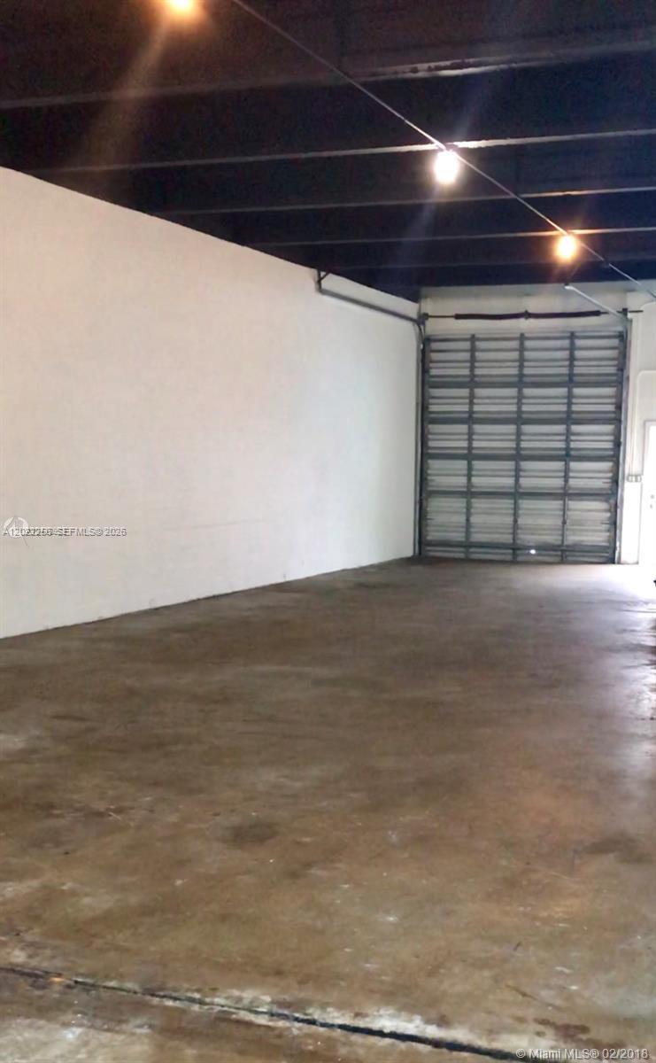 See details #2326 / sq. ft. $ 2026-05-19 0 Photo