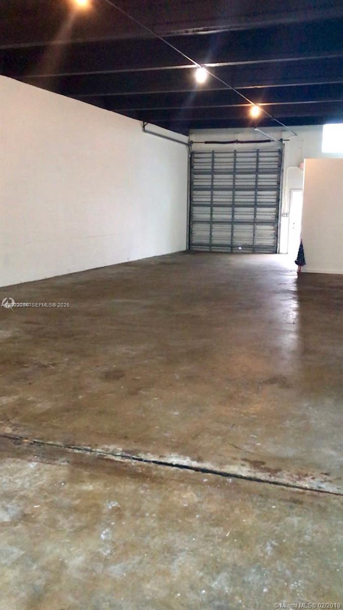 See details #2326 / sq. ft. $ 2026-05-19 0 Photo