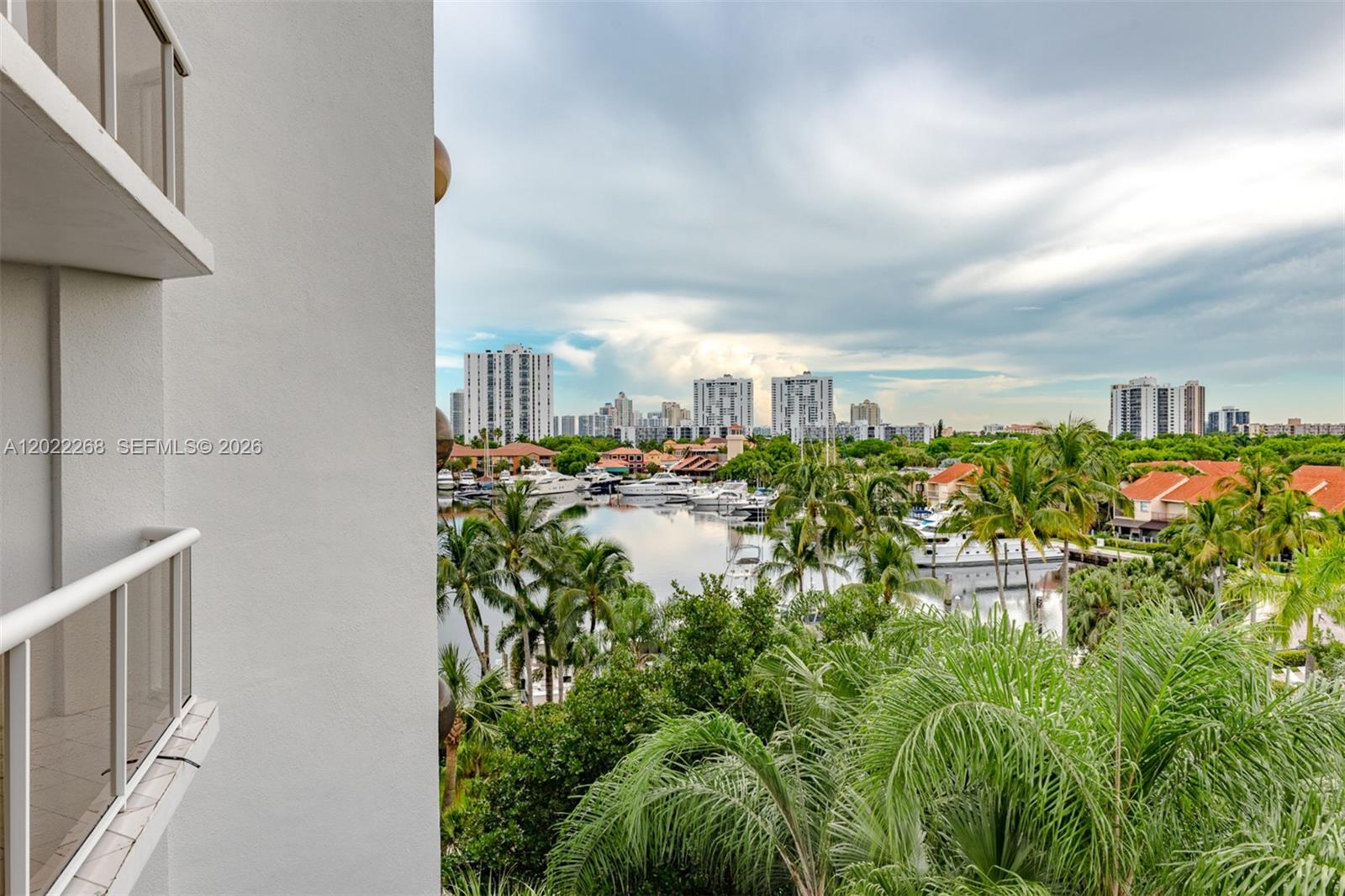 Photo of 3610 Yacht Club Dr #511, Aventura, Florida, 33180 -