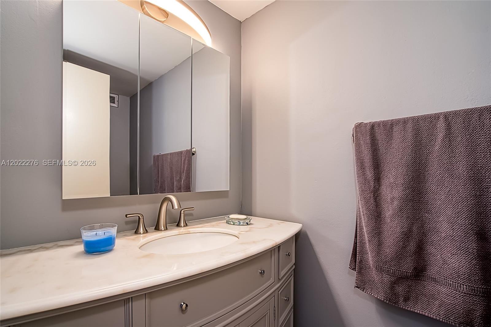 Photo of 2500 Parkview Dr  #911, Hallandale Beach, Florida, 33009 - 