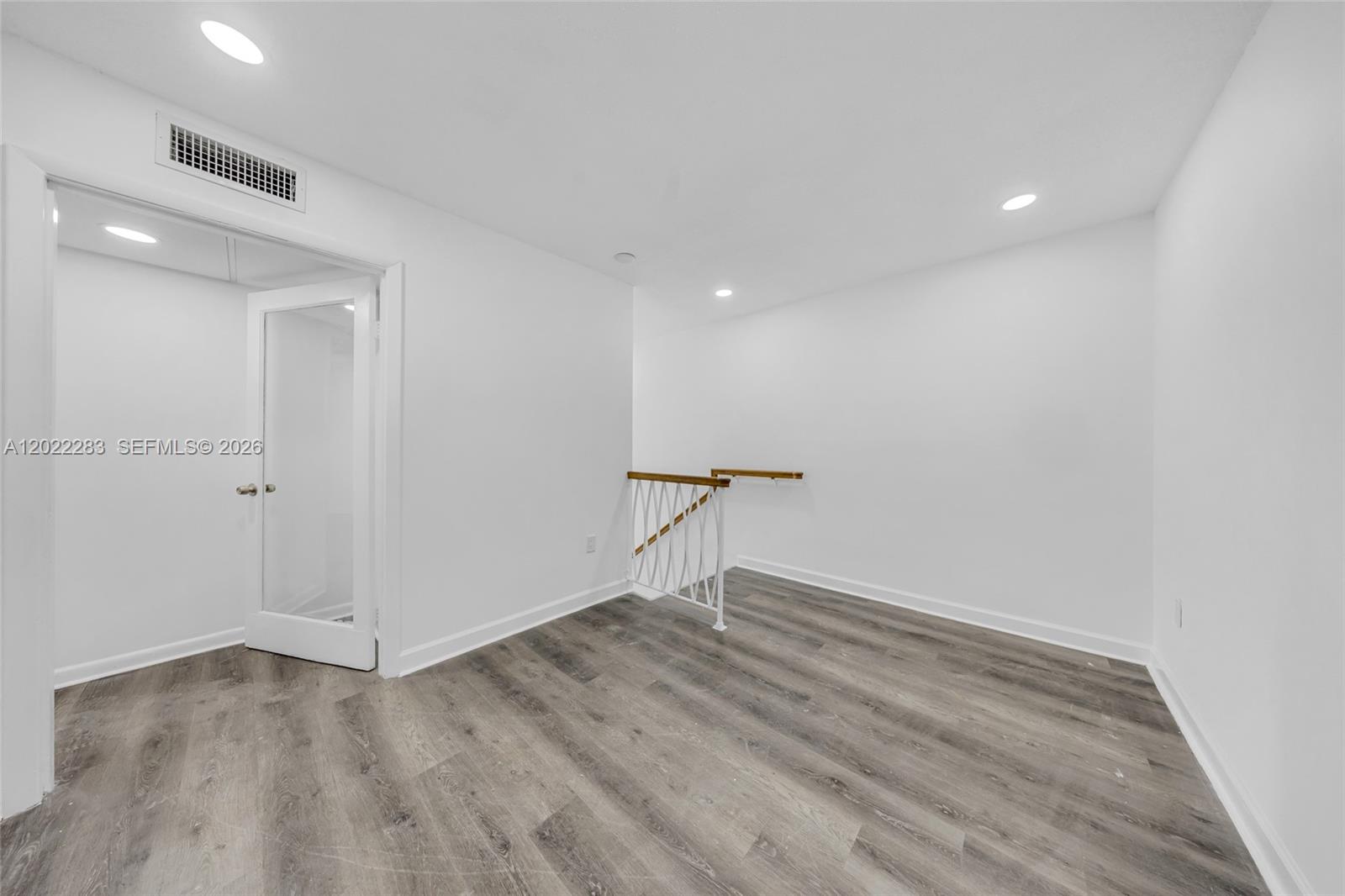 See details / sq. ft. $ 2026-05-20 0 Photo
