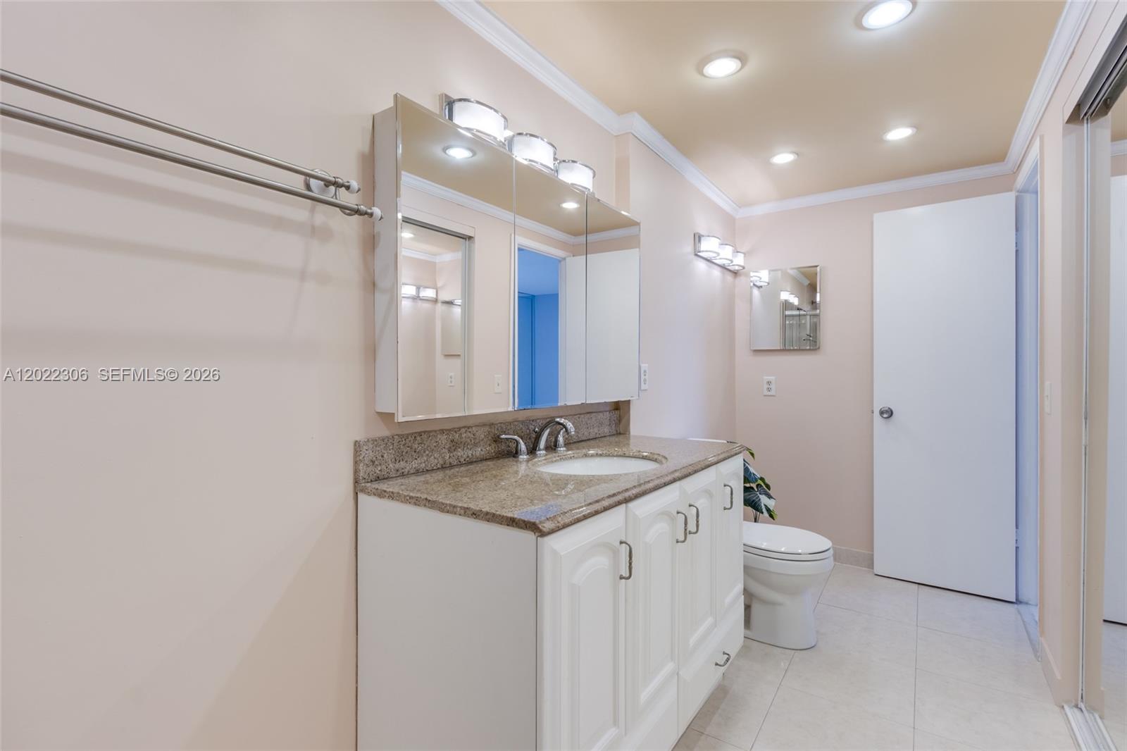 See details 506 1 / 2 844 sq. ft. $ 2026-05-20 0 Photo