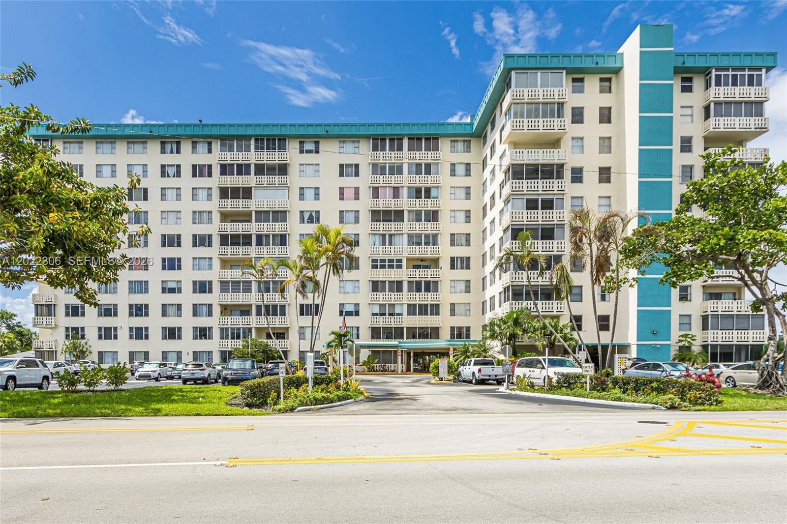See details 506 1 / 2 844 sq. ft. $ 2026-05-20 0 Photo