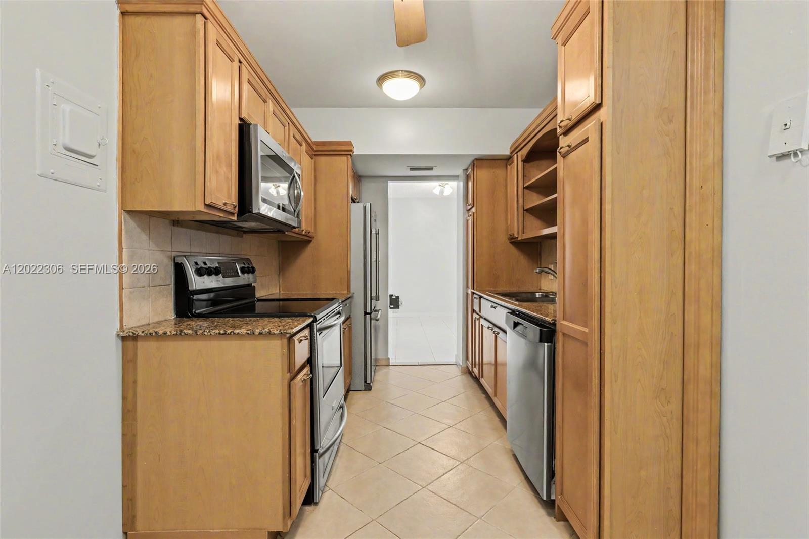 See details 506 1 / 2 844 sq. ft. $ 2026-05-20 0 Photo