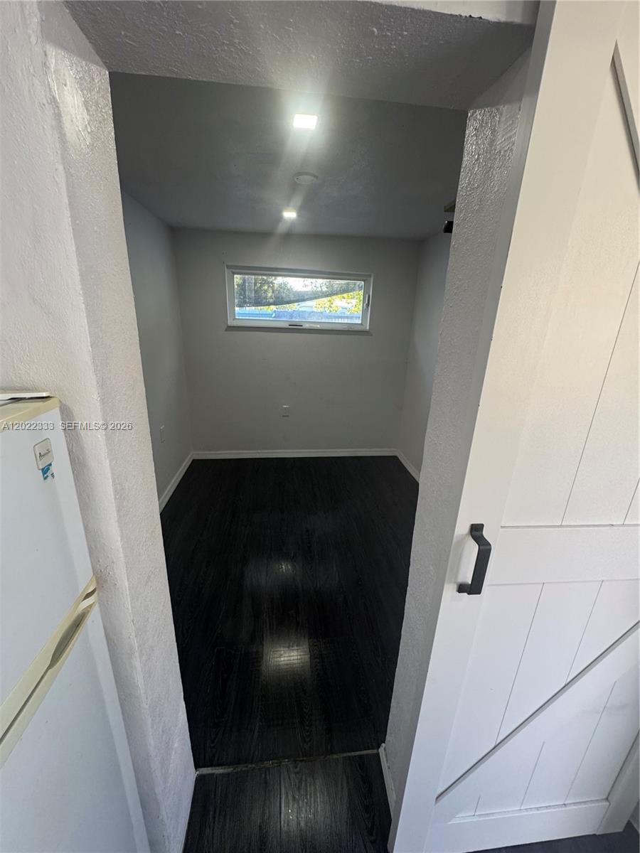 See details / 2304 sq. ft. $ 2026-05-20 0 Photo