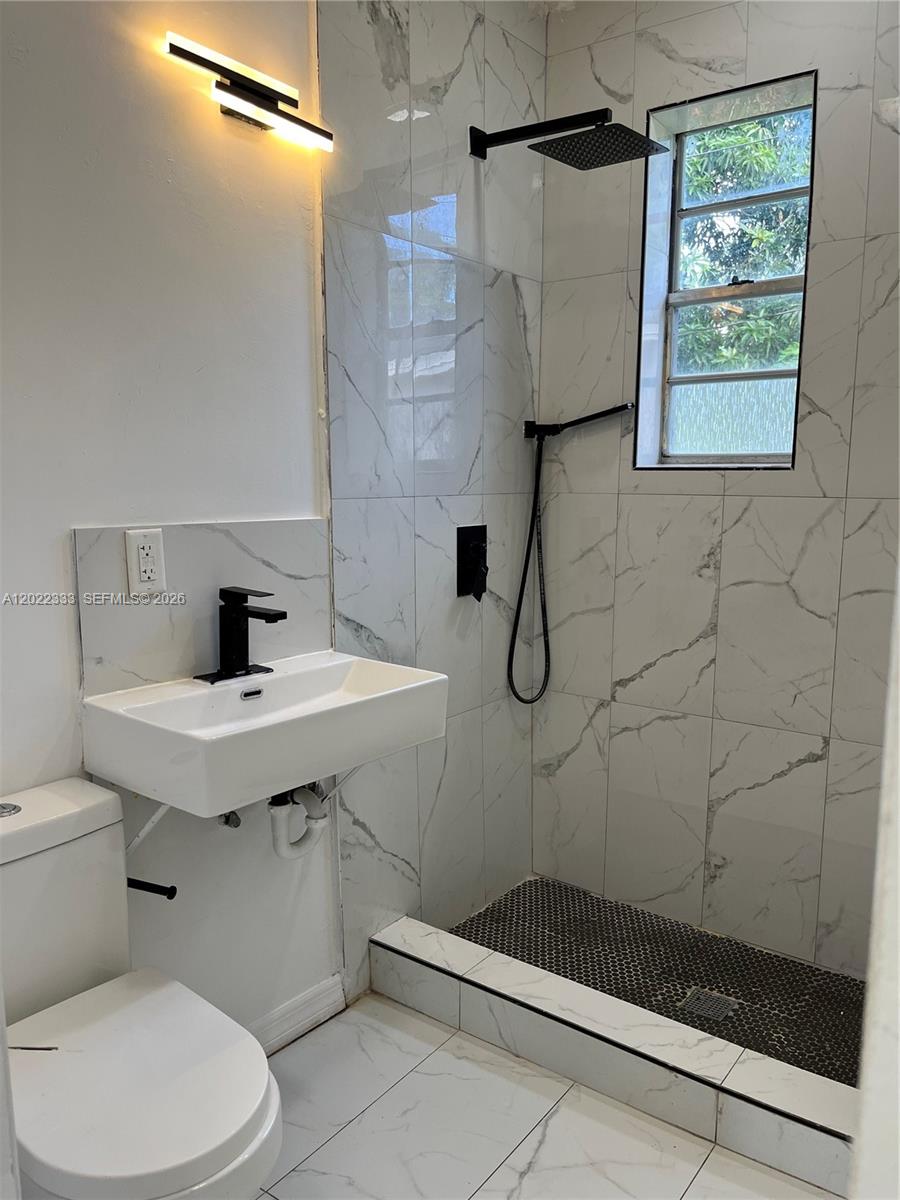 See details / 2304 sq. ft. $ 2026-05-20 0 Photo