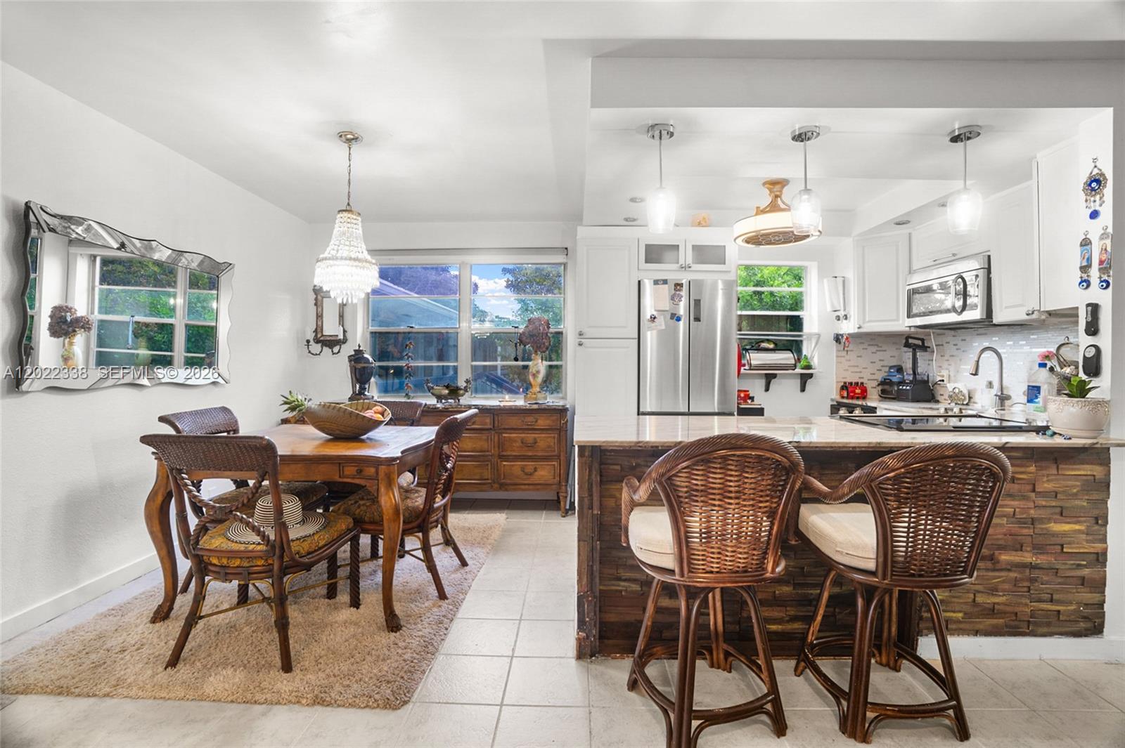 181 2 / 2 820 sq. ft. $ 2026-05-20 0 foto