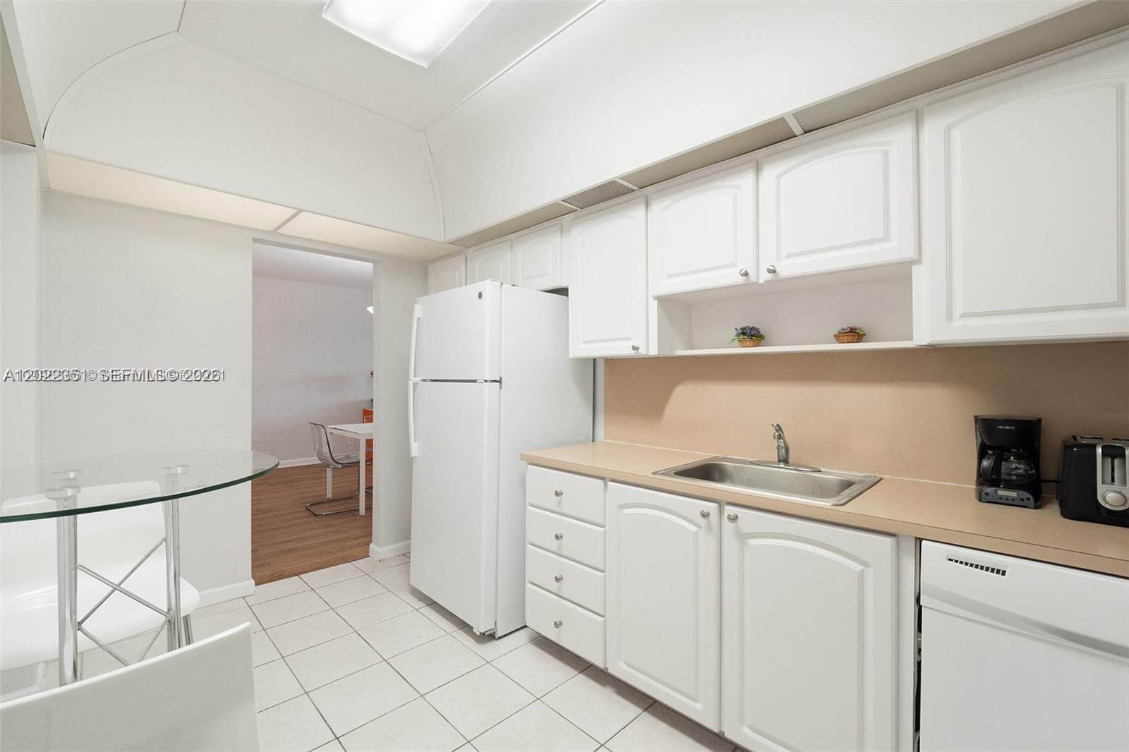 Photo of 3801 Ocean Dr #2Z, Hollywood, Florida, 33019 -