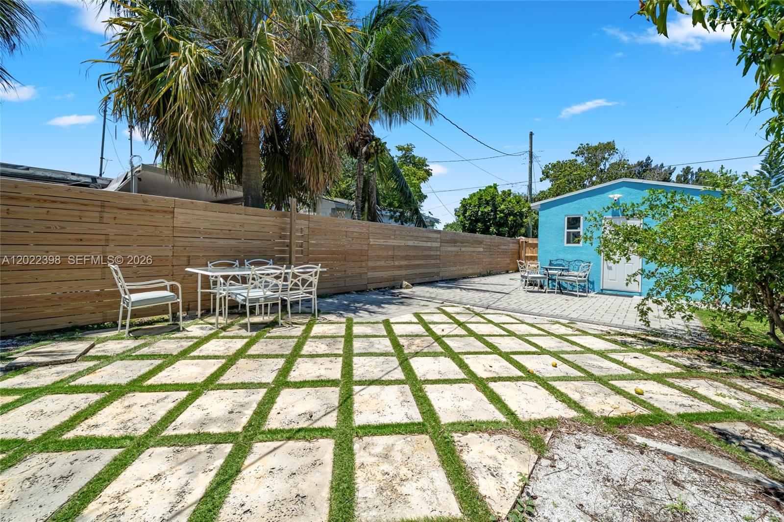   /  1056 sq. ft. $ 2026-05-20 0 Photo