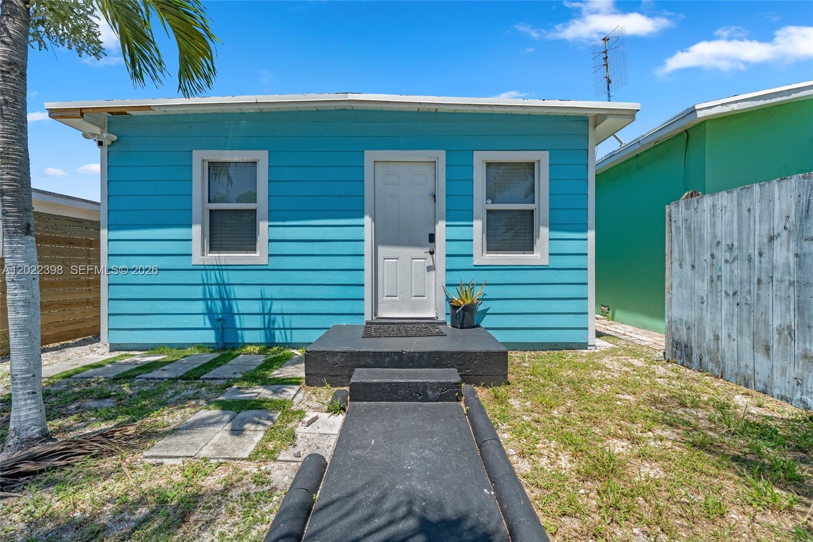   /  1056 sq. ft. $ 2026-05-20 0 Photo