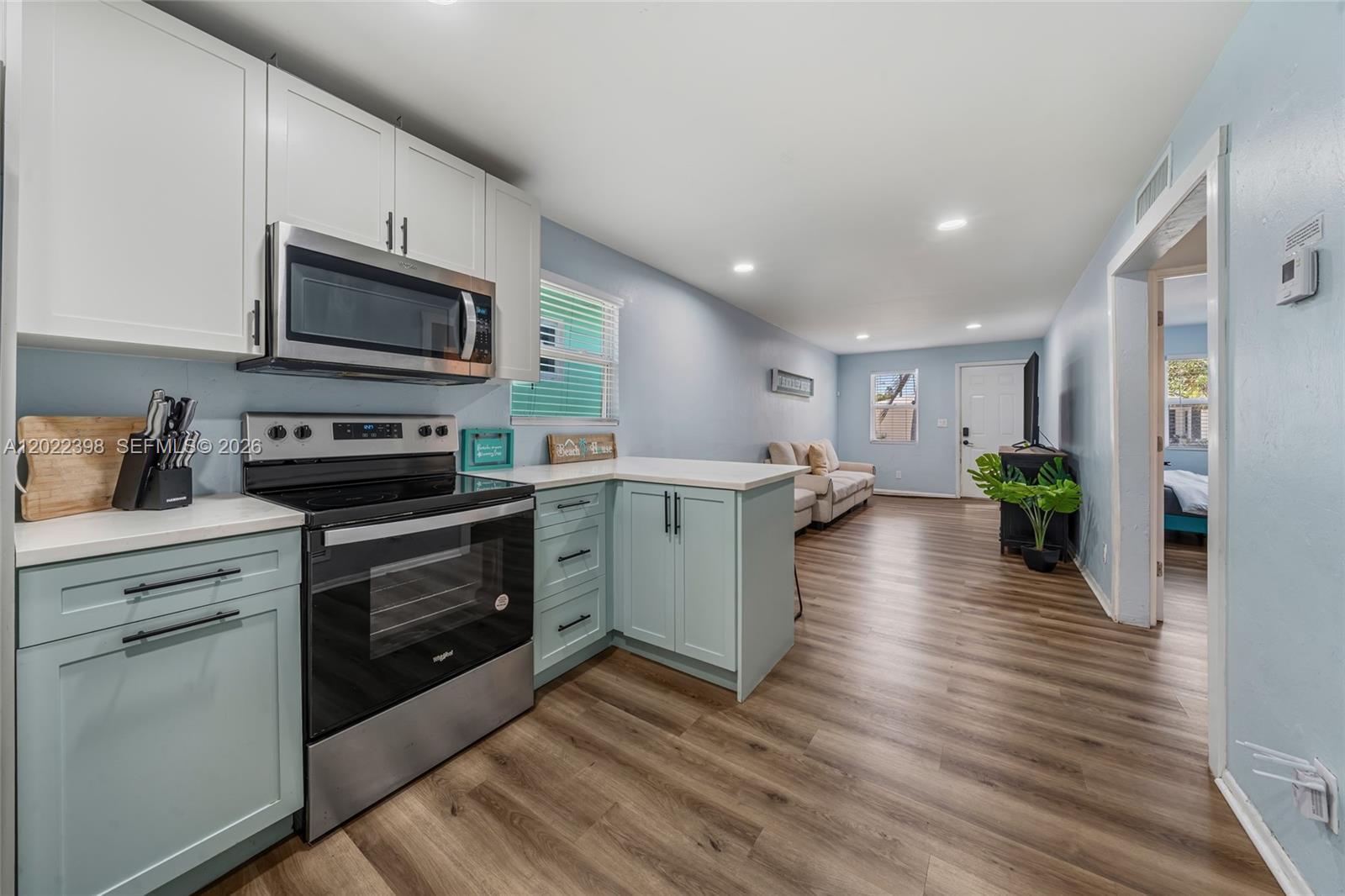   /  1056 sq. ft. $ 2026-05-20 0 Photo