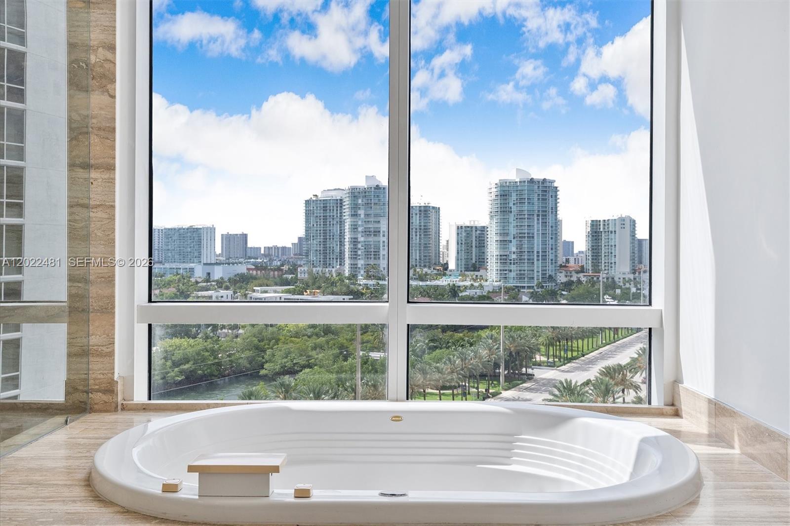 See details 904 3 / 4 2327 sq. ft. $ 2026-05-20 0 Photo