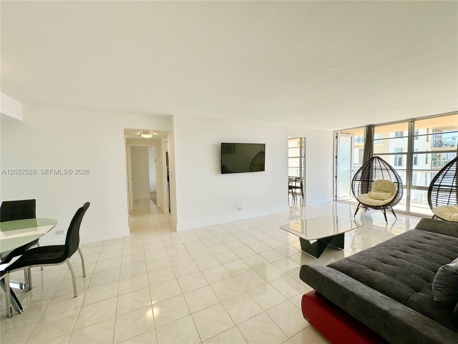 See details 2316 2 / 2 1276 sq. ft. $ 2026-05-20 0 Photo
