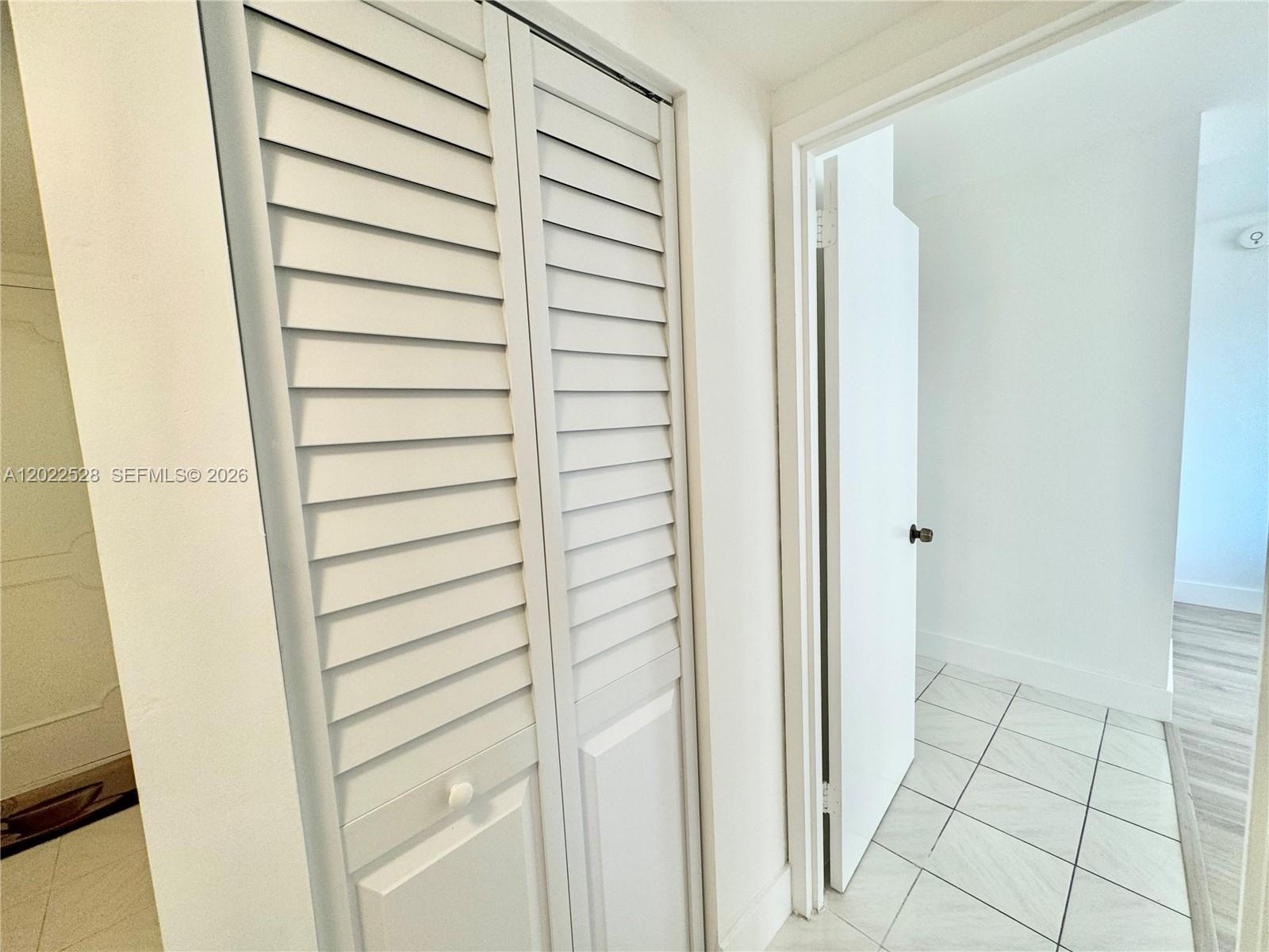 See details 2316 2 / 2 1276 sq. ft. $ 2026-05-20 0 Photo