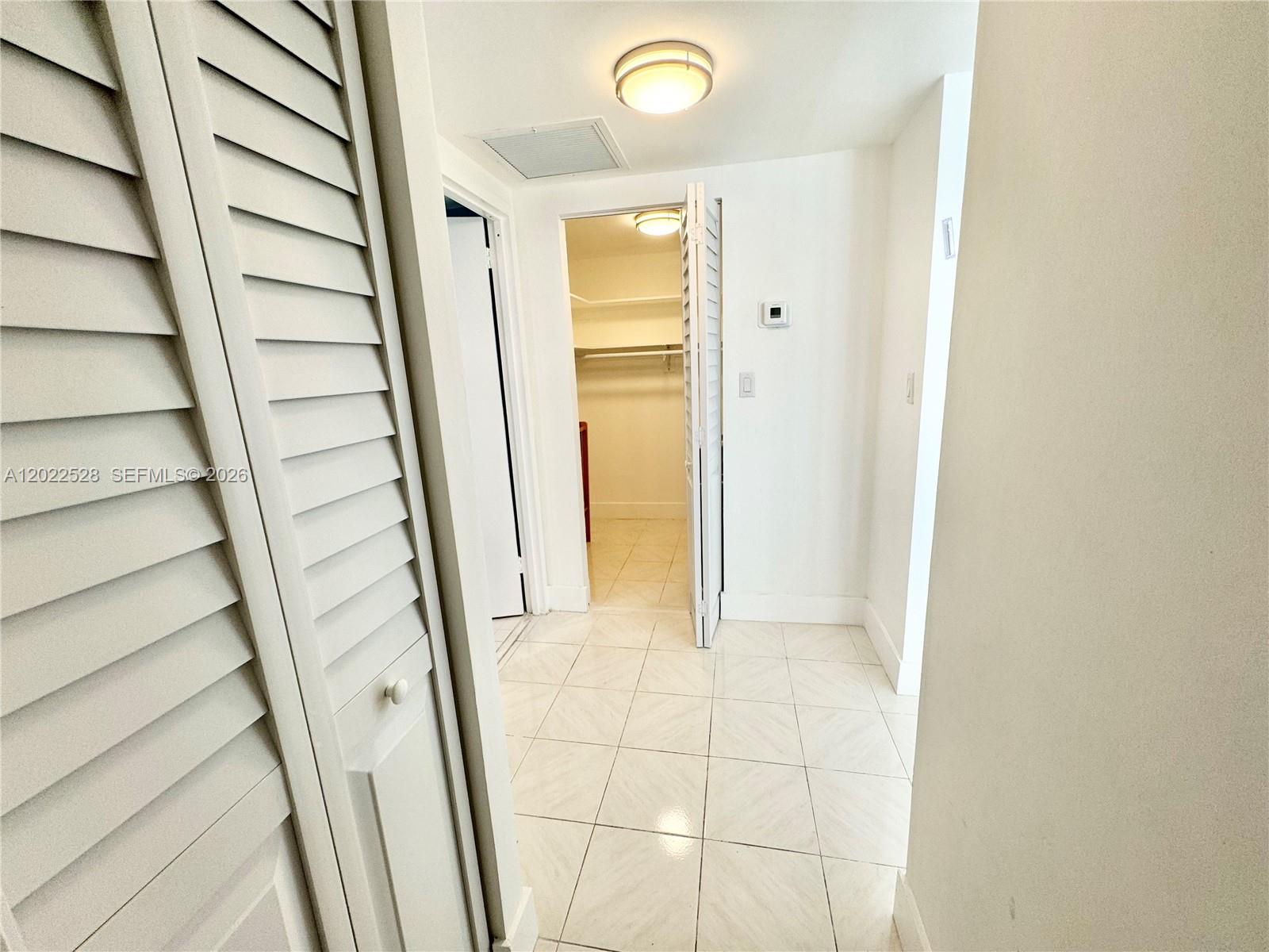 See details 2316 2 / 2 1276 sq. ft. $ 2026-05-20 0 Photo