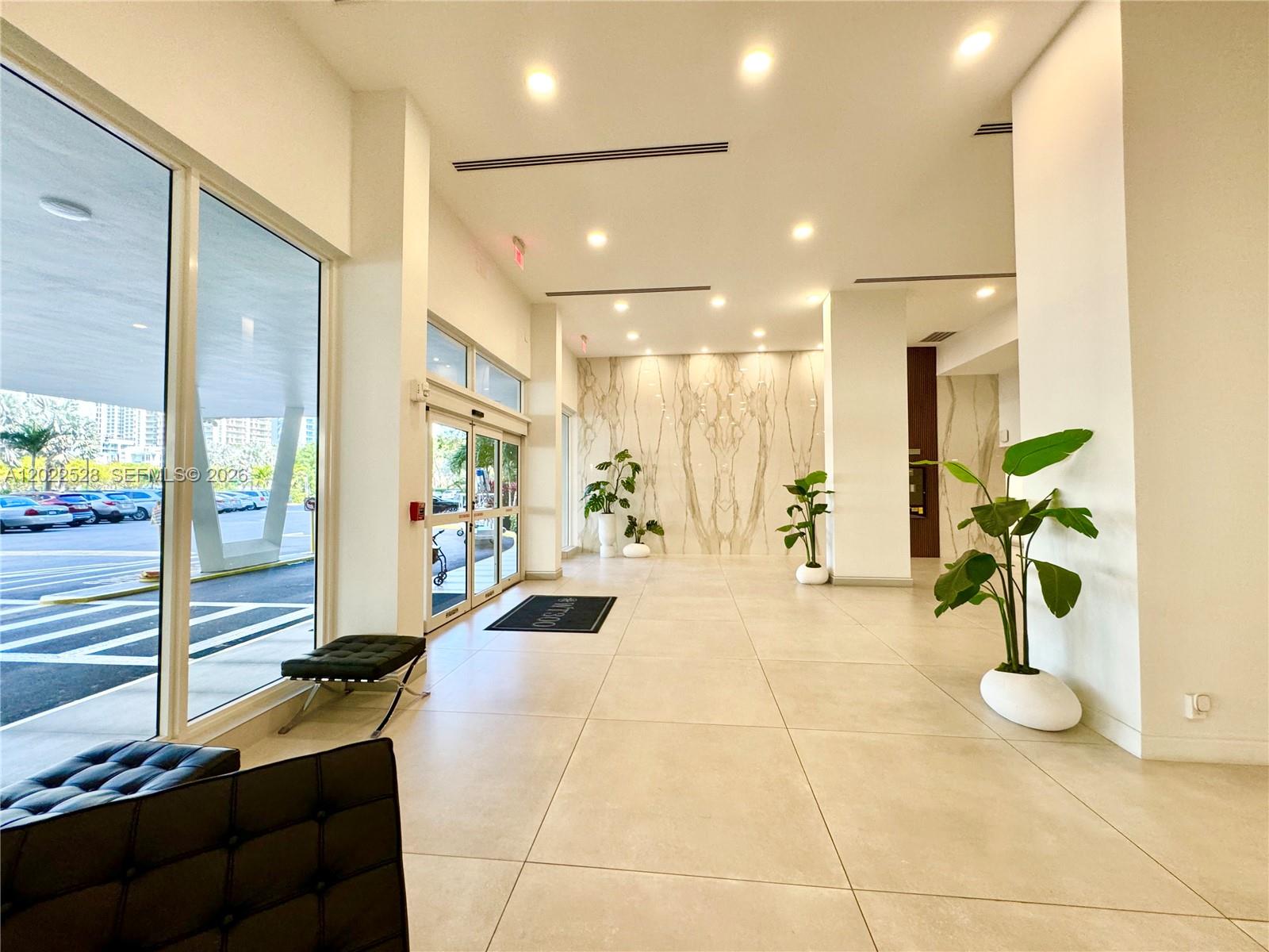 See details 2316 2 / 2 1276 sq. ft. $ 2026-05-20 0 Photo