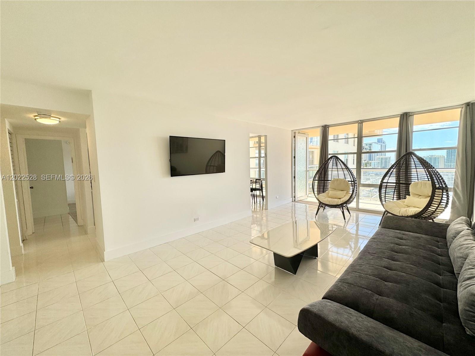 See details 2316 2 / 2 1276 sq. ft. $ 2026-05-20 0 Photo