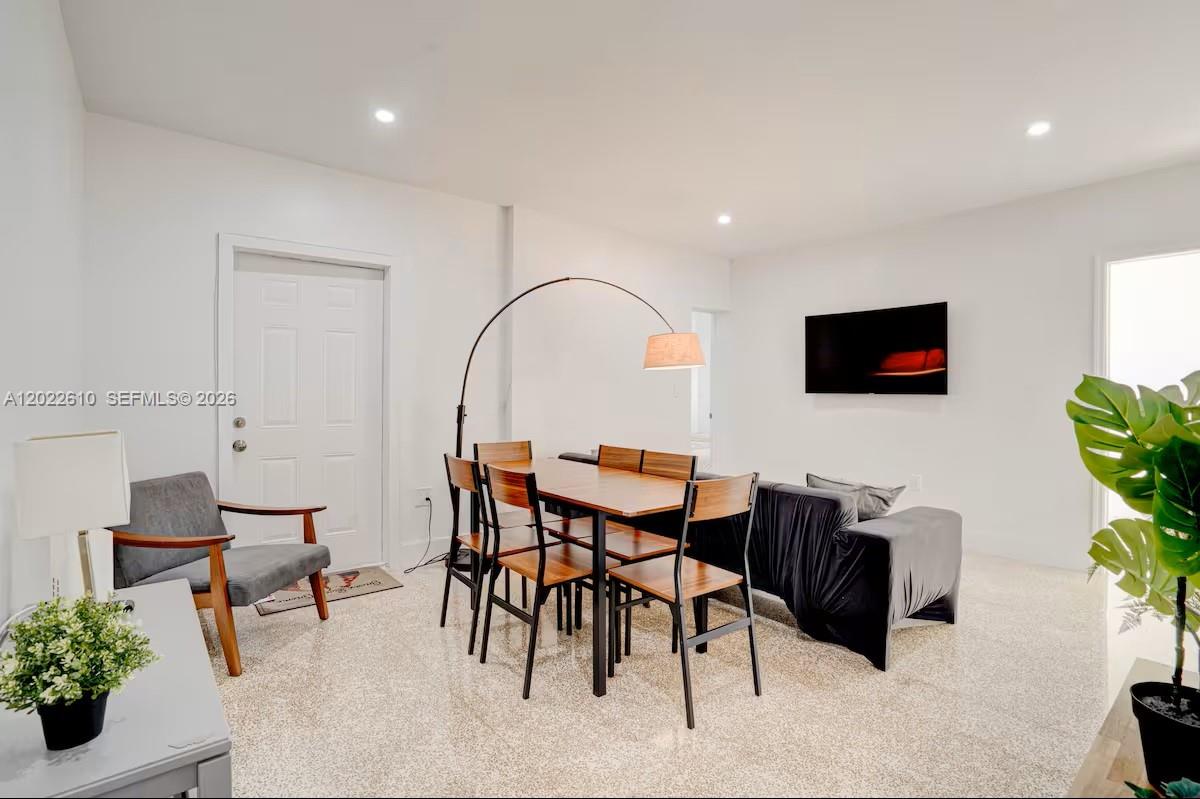   /  1484 sq. ft. $ 2026-05-20 0 Photo