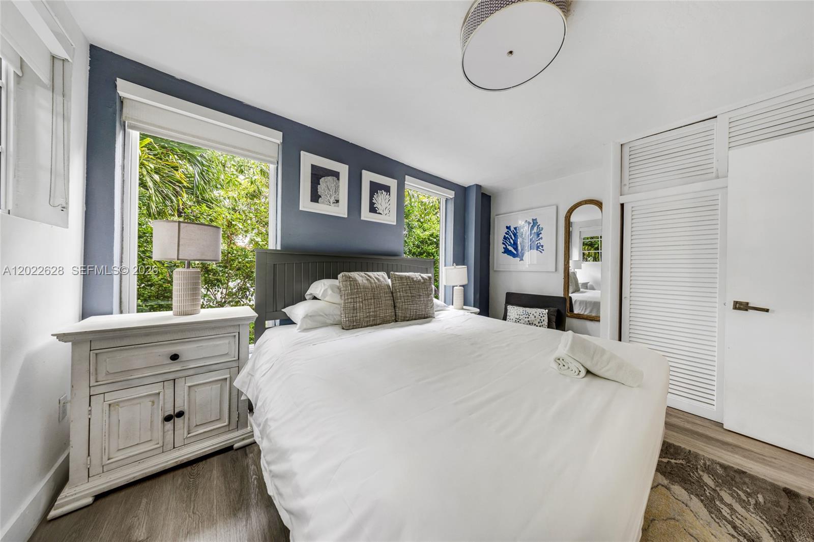 25  /   sq. ft. $ 2026-05-20 0 Photo