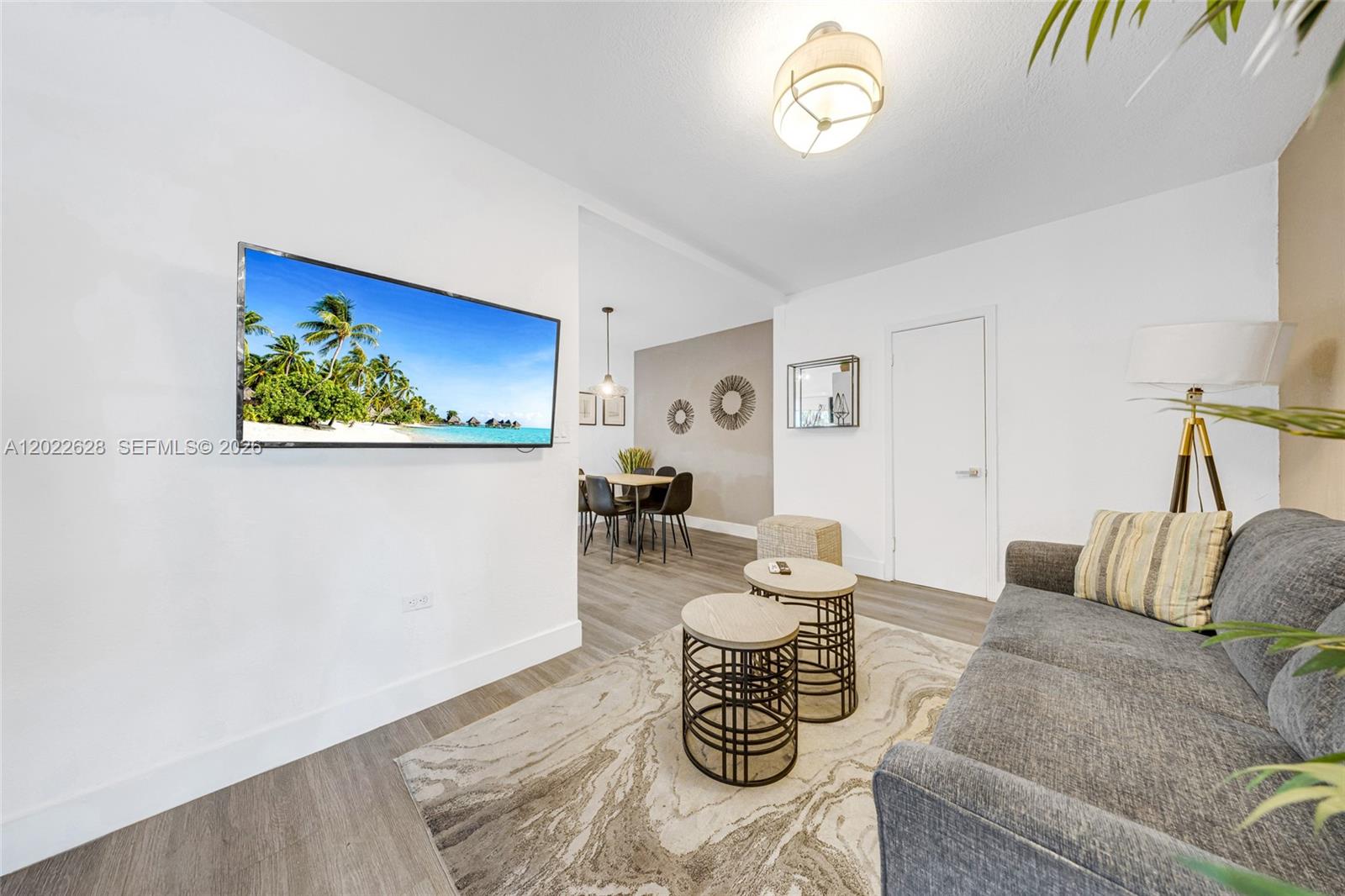 25  /   sq. ft. $ 2026-05-20 0 Photo