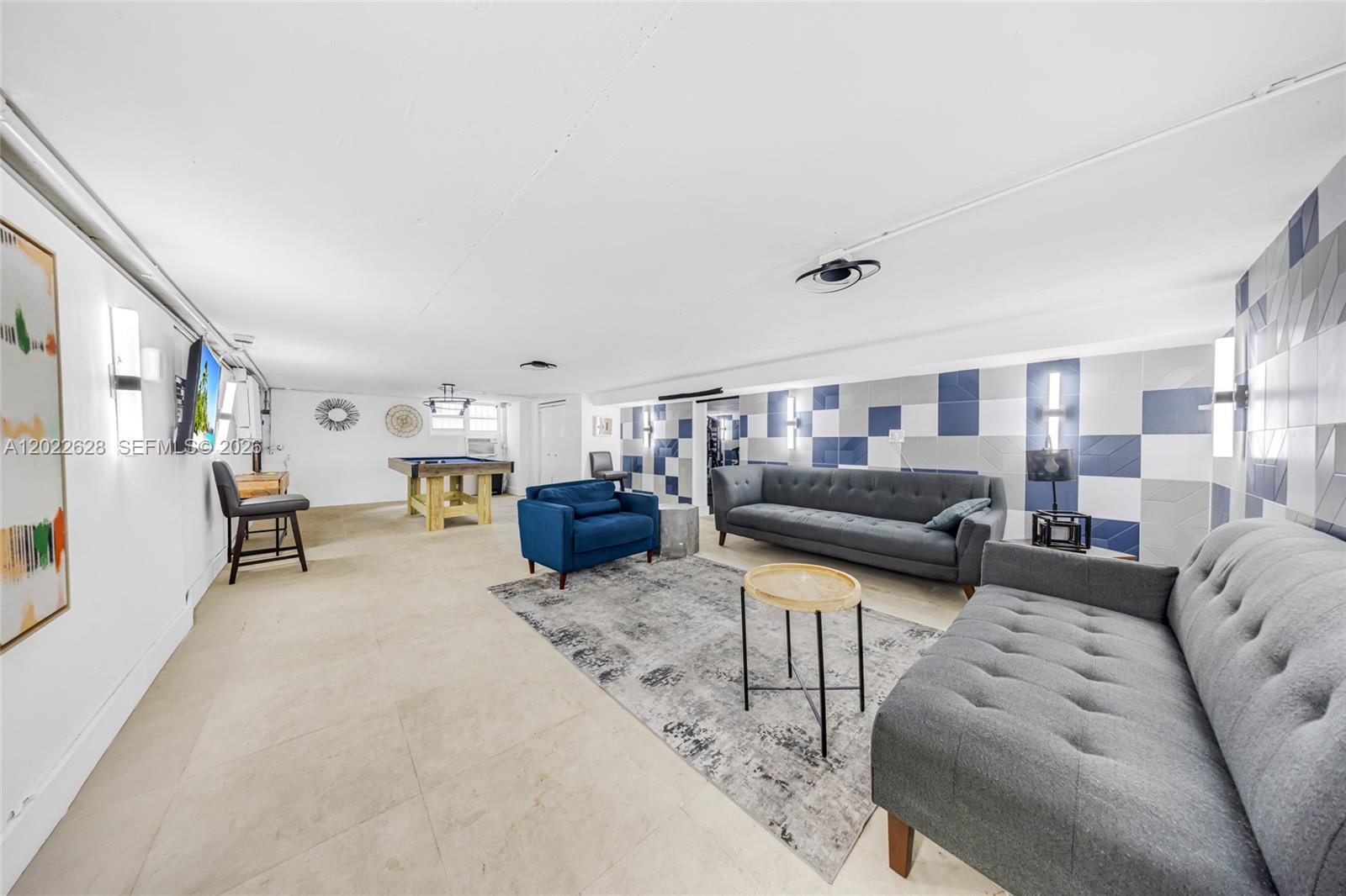 25  /   sq. ft. $ 2026-05-20 0 Photo