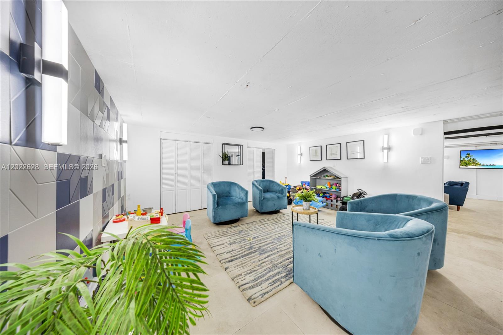 25  /   sq. ft. $ 2026-05-20 0 Photo