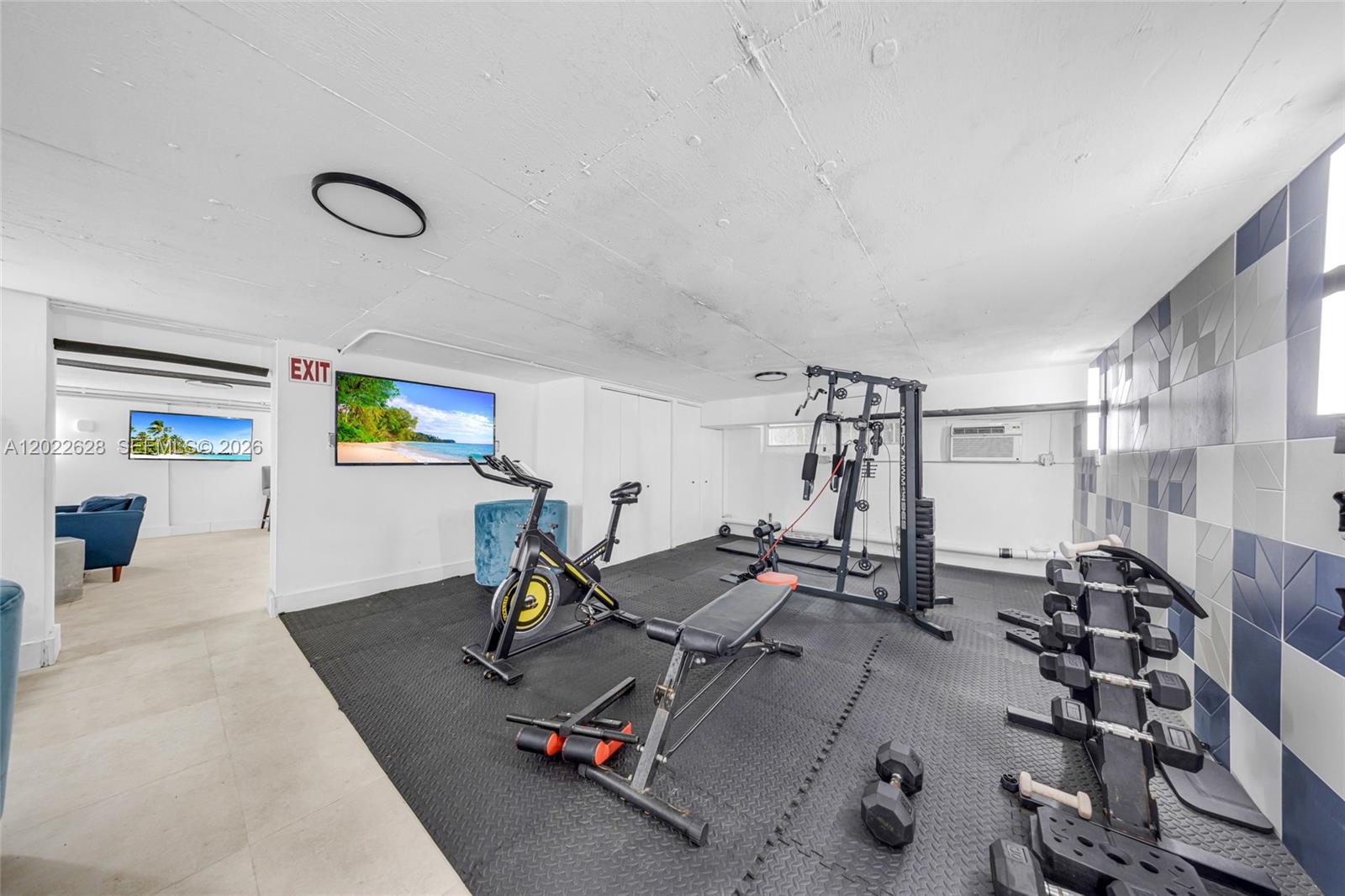 25  /   sq. ft. $ 2026-05-20 0 Photo