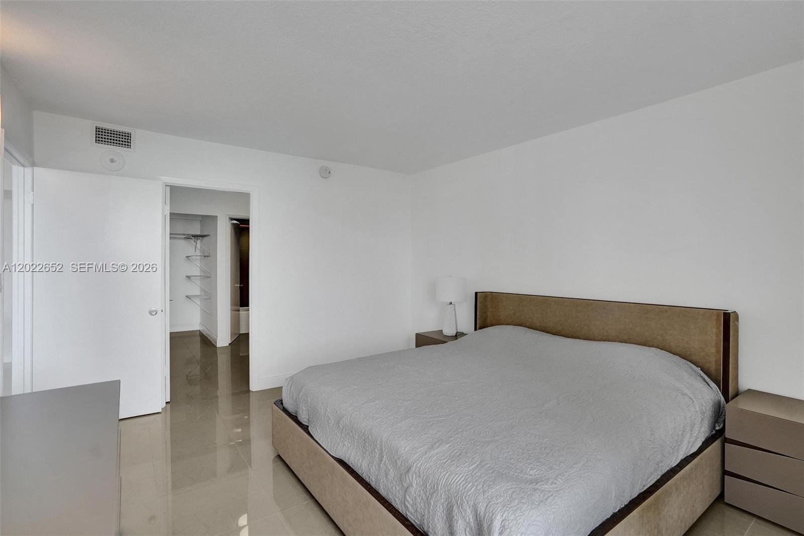 Photo of 20515 Country Club Dr  #1641, Aventura, Florida, 33180 - 