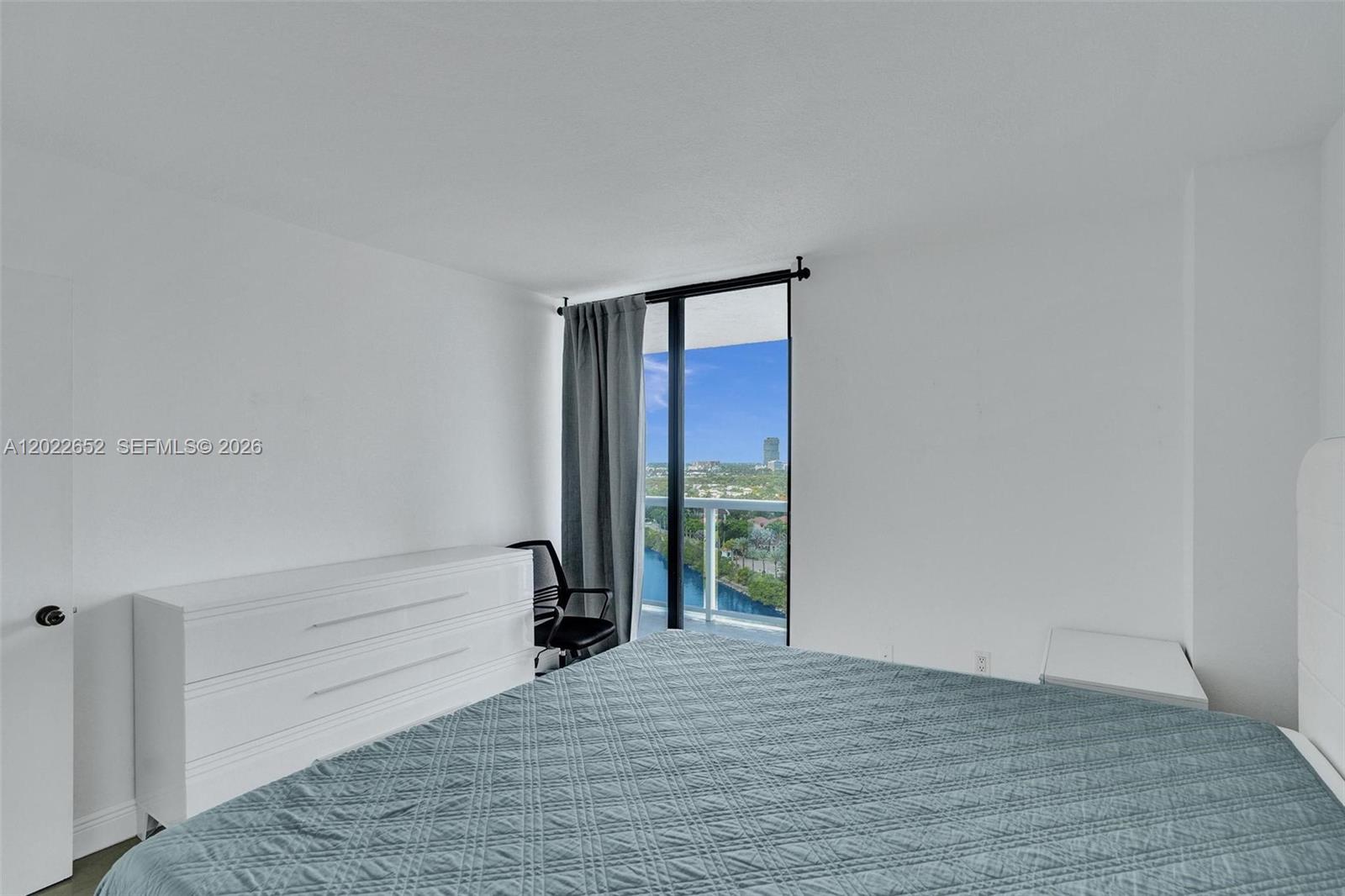 Photo of 20515 Country Club Dr  #1641, Aventura, Florida, 33180 - 