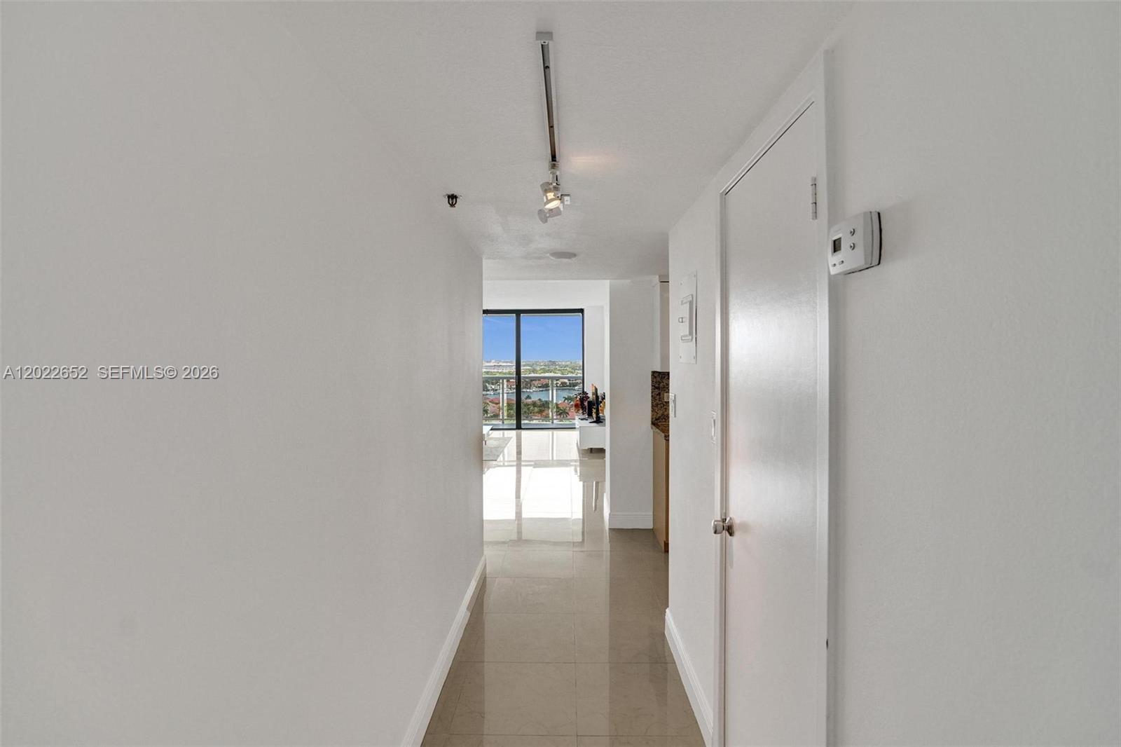 Photo of 20515 Country Club Dr  #1641, Aventura, Florida, 33180 - 
