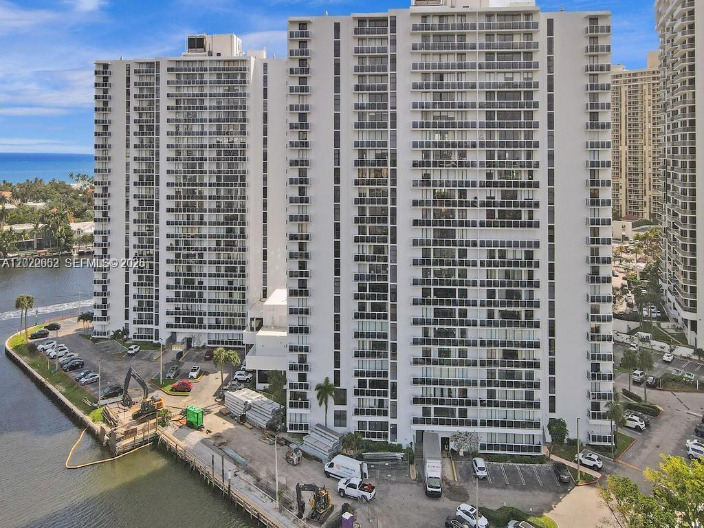 Photo of 20515 Country Club Dr  #1641, Aventura, Florida, 33180 - 