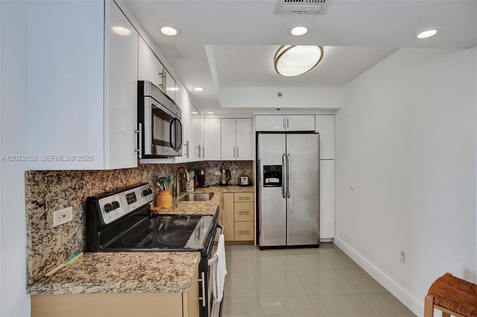 Photo of 20515 Country Club Dr  #1641, Aventura, Florida, 33180 - 