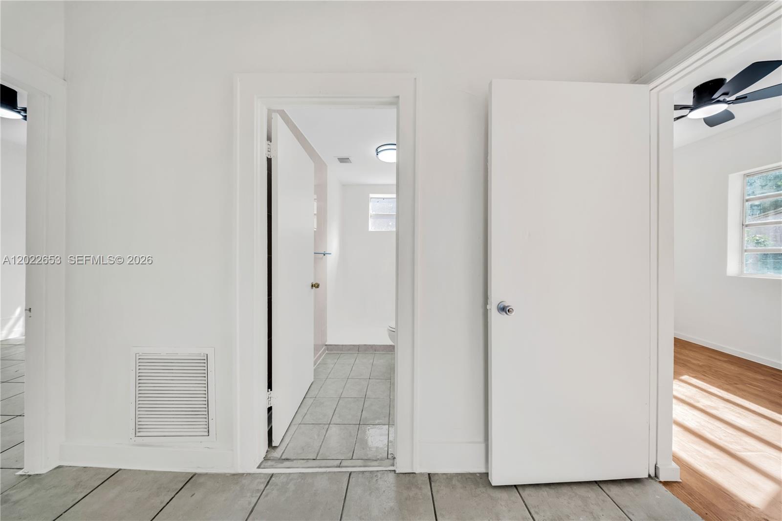 See details / 1563 sq. ft. $ 2026-05-20 0 Photo