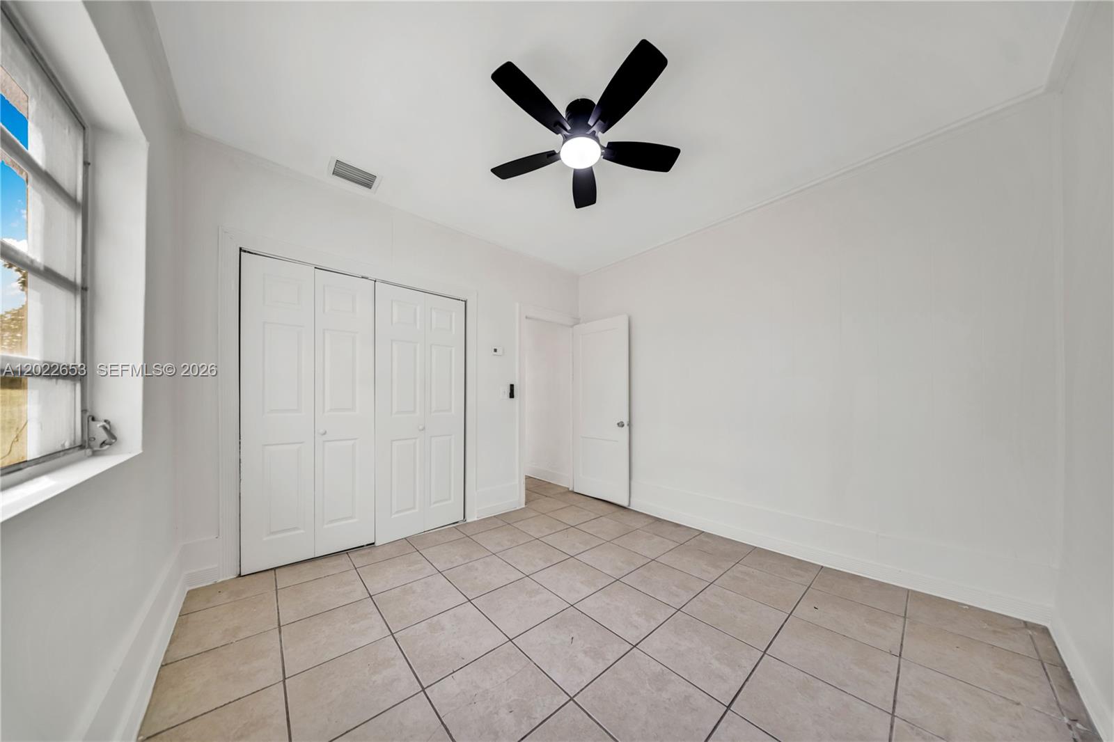 See details / 1563 sq. ft. $ 2026-05-20 0 Photo