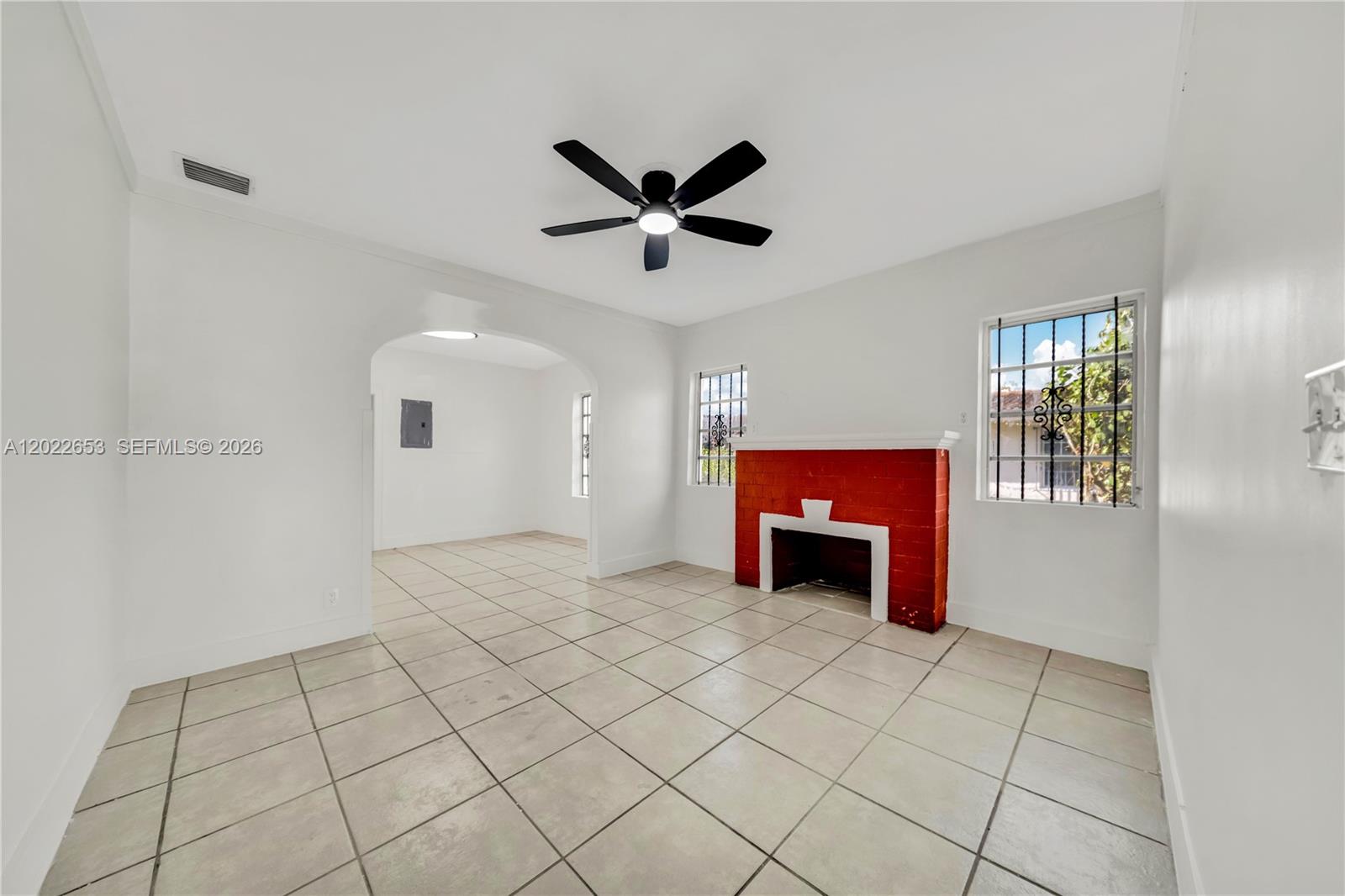 See details / 1563 sq. ft. $ 2026-05-20 0 Photo
