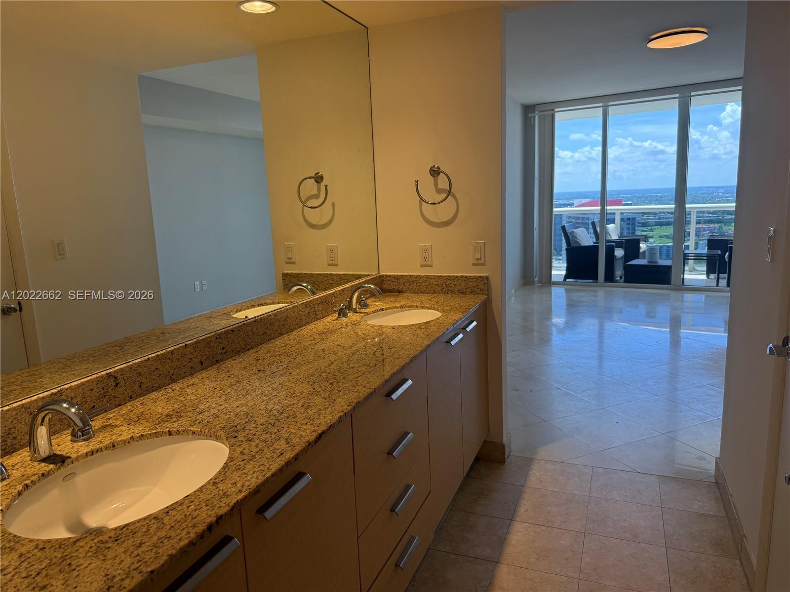 4009 2 / 1 1086 sq. ft. $ 2026-05-20 0 Photo