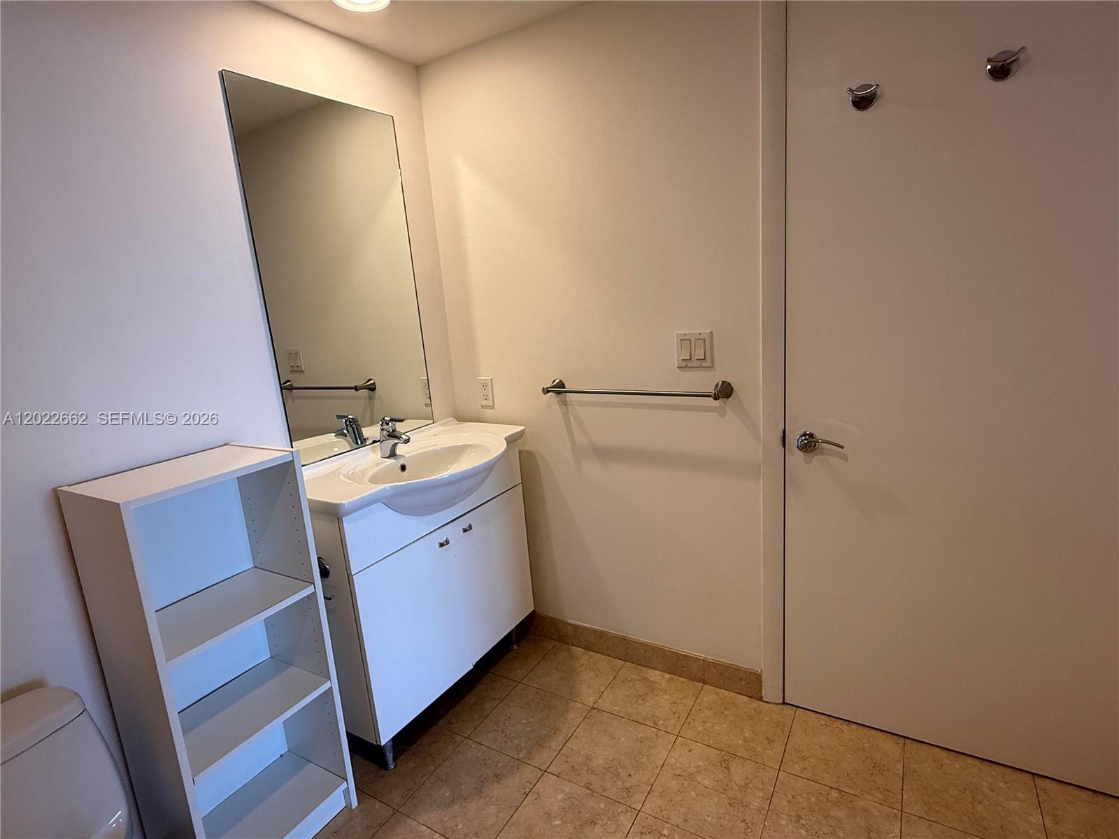 4009 2 / 1 1086 sq. ft. $ 2026-05-20 0 Photo