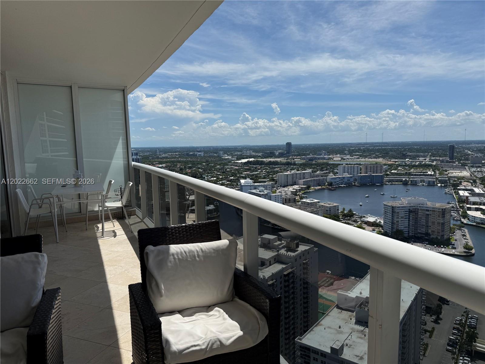 4009 2 / 1 1086 sq. ft. $ 2026-05-20 0 Photo
