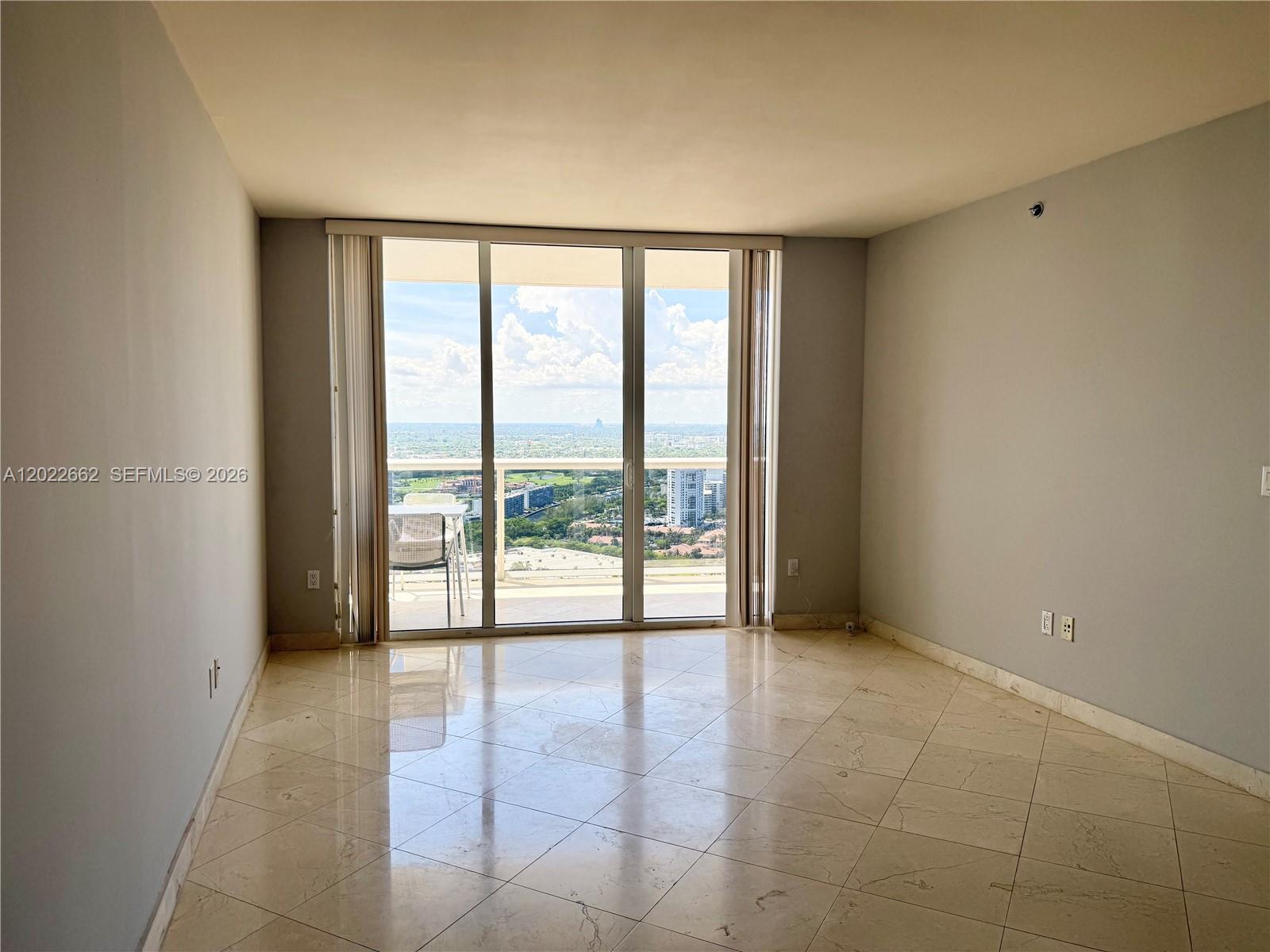 4009 2 / 1 1086 sq. ft. $ 2026-05-20 0 Photo