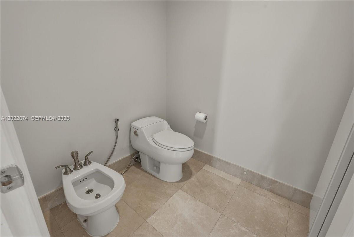 Photo of 3301 183rd St  #2101, Aventura, Florida, 33160 - 