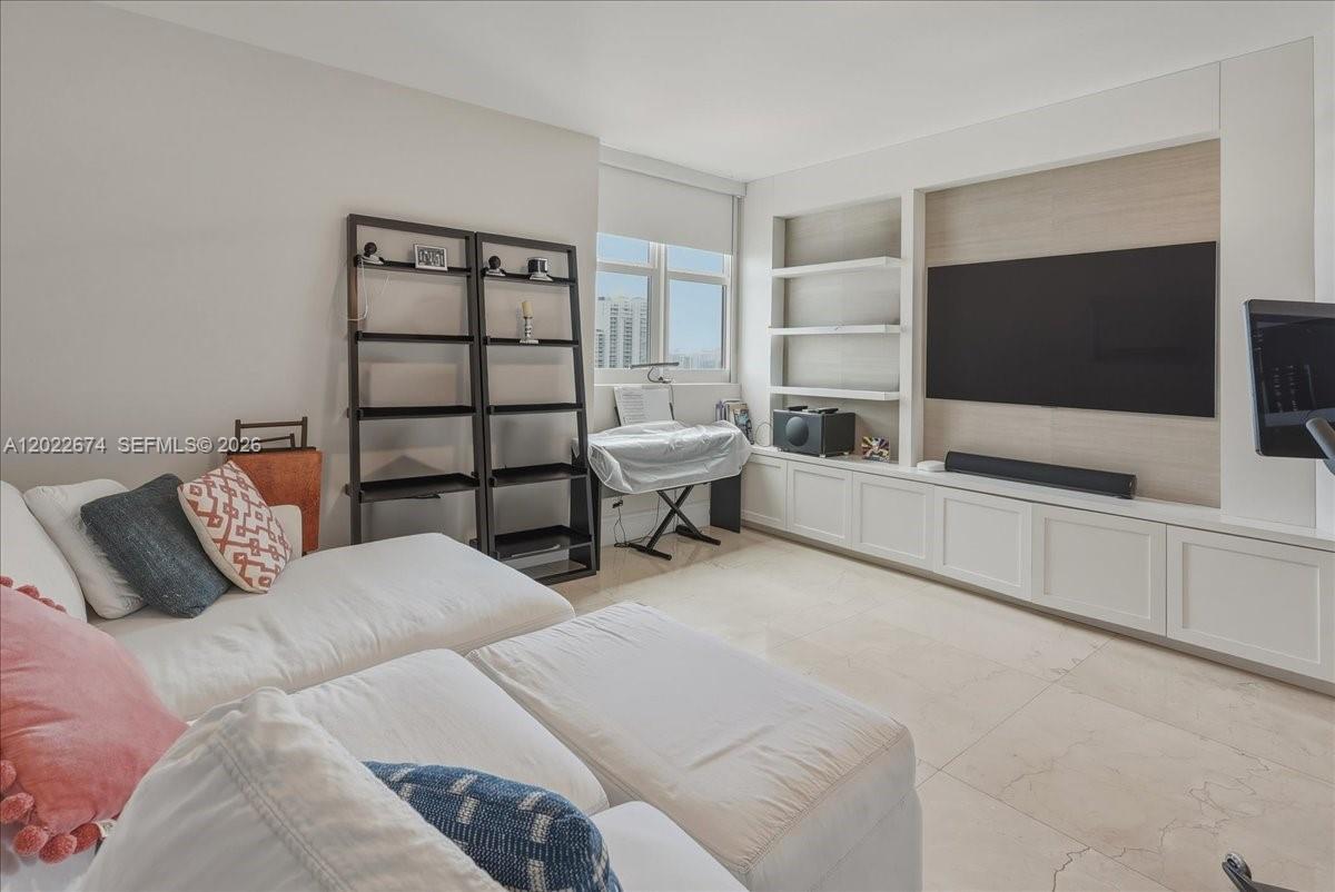 Photo of 3301 183rd St  #2101, Aventura, Florida, 33160 - 