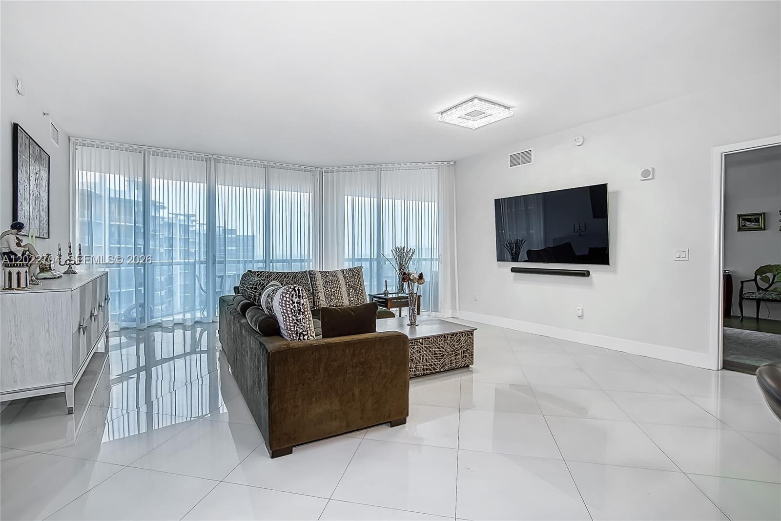 Photo of 3131 188th St  #1-1104, Aventura, Florida, 33180 - 