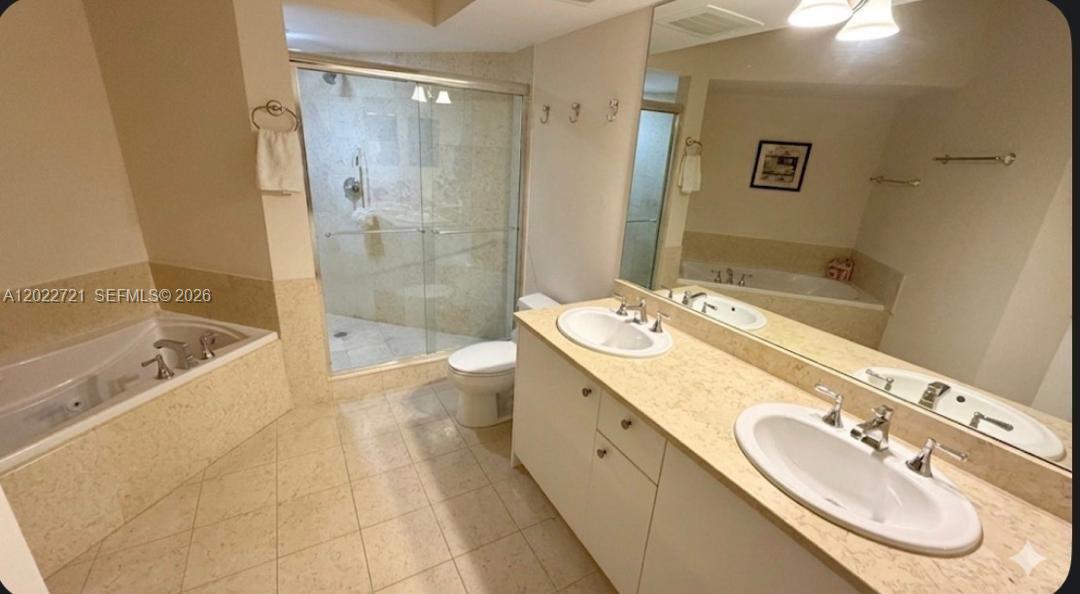 Photo of 20000 Country Club Dr #601, Aventura, Florida, 33180 -