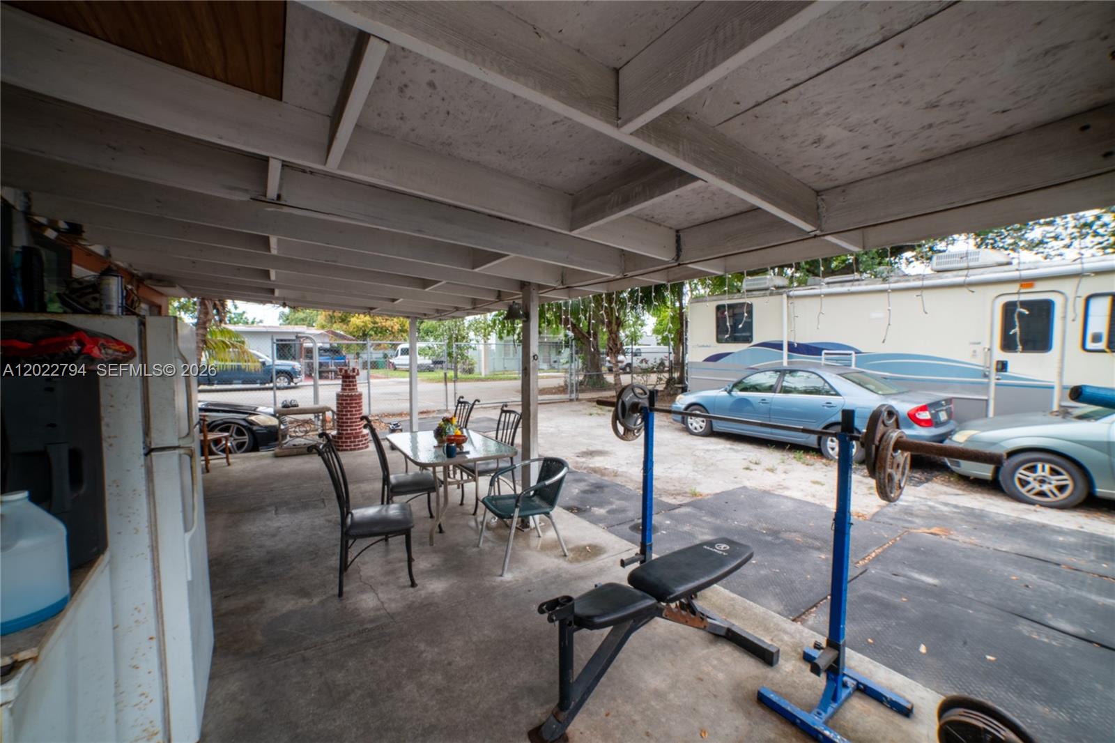 See details / 900 sq. ft. $ 2026-05-20 0 Photo