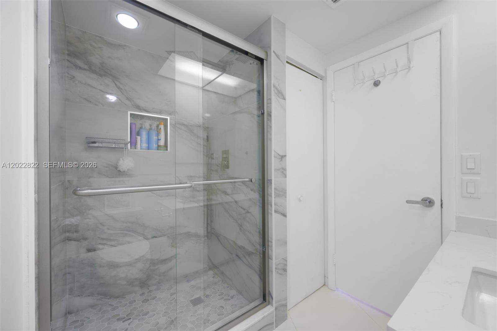 Photo of 20281 Country Club Dr #2310, Aventura, Florida, 33180 -