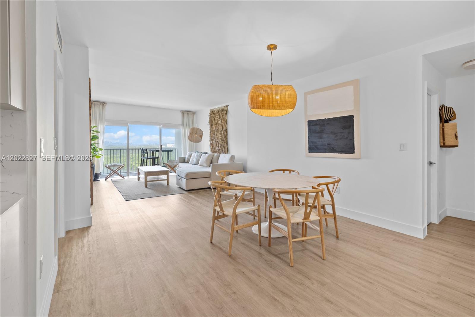 1504 1 / 2 762 sq. ft. $ 2026-05-20 0 Photo