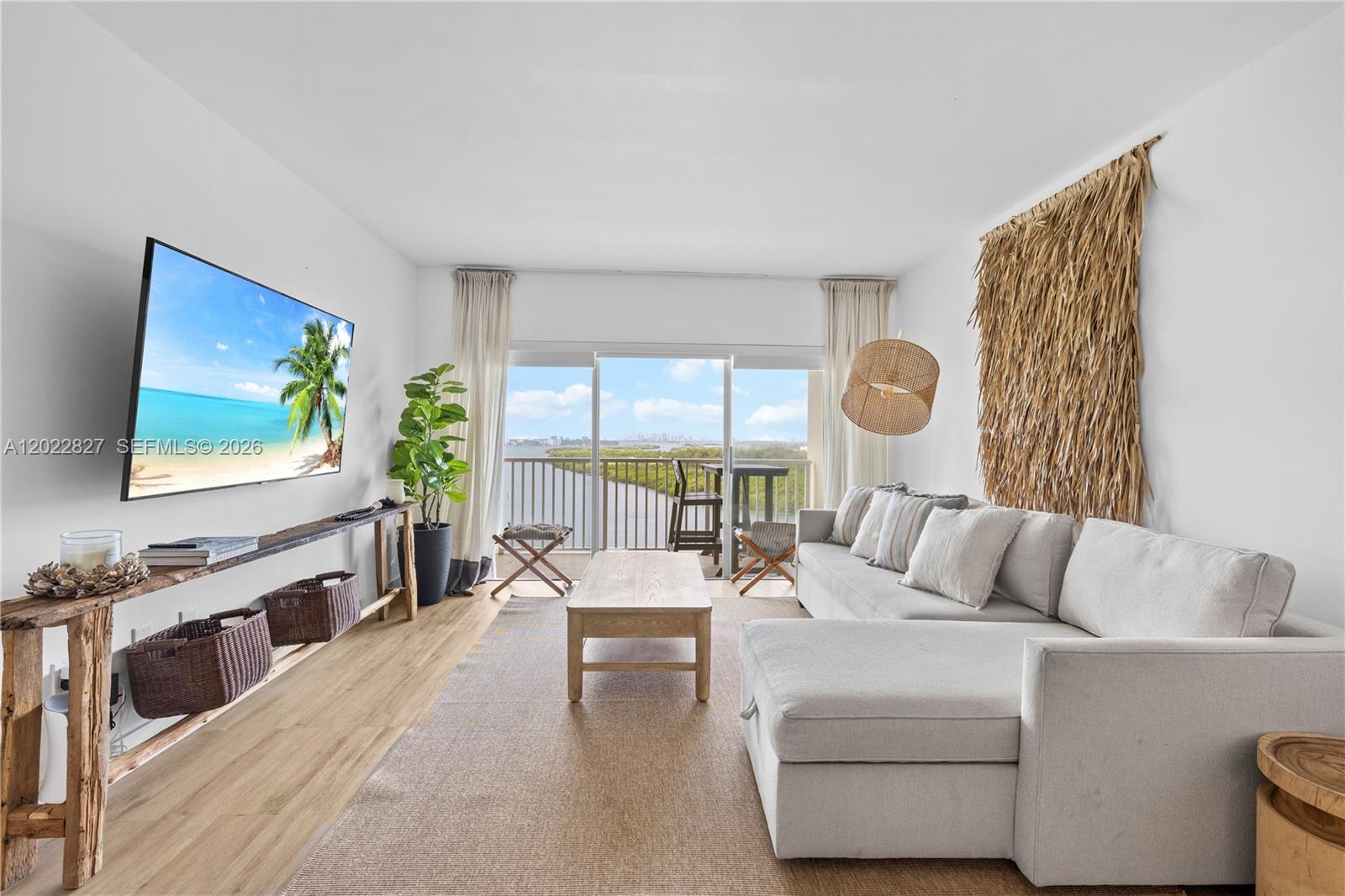 1504 1 / 2 762 sq. ft. $ 2026-05-20 0 Photo